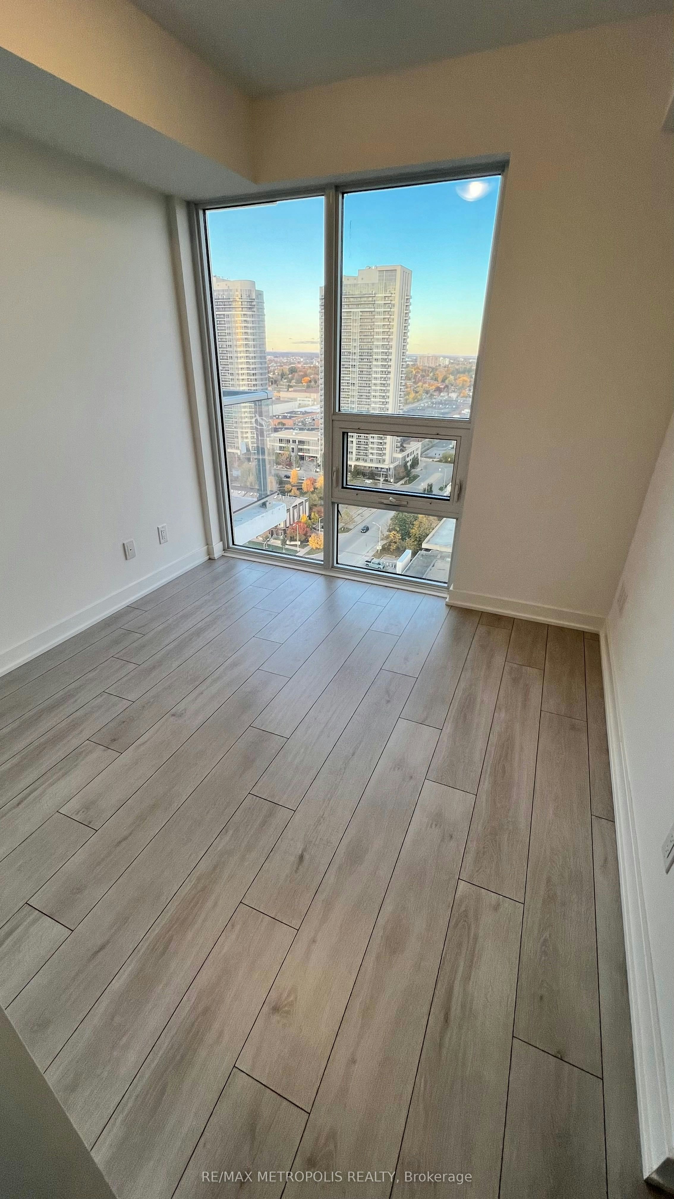 2109-2033 Kennedy Road, Toronto, ON, M1T 0B9 - 10
