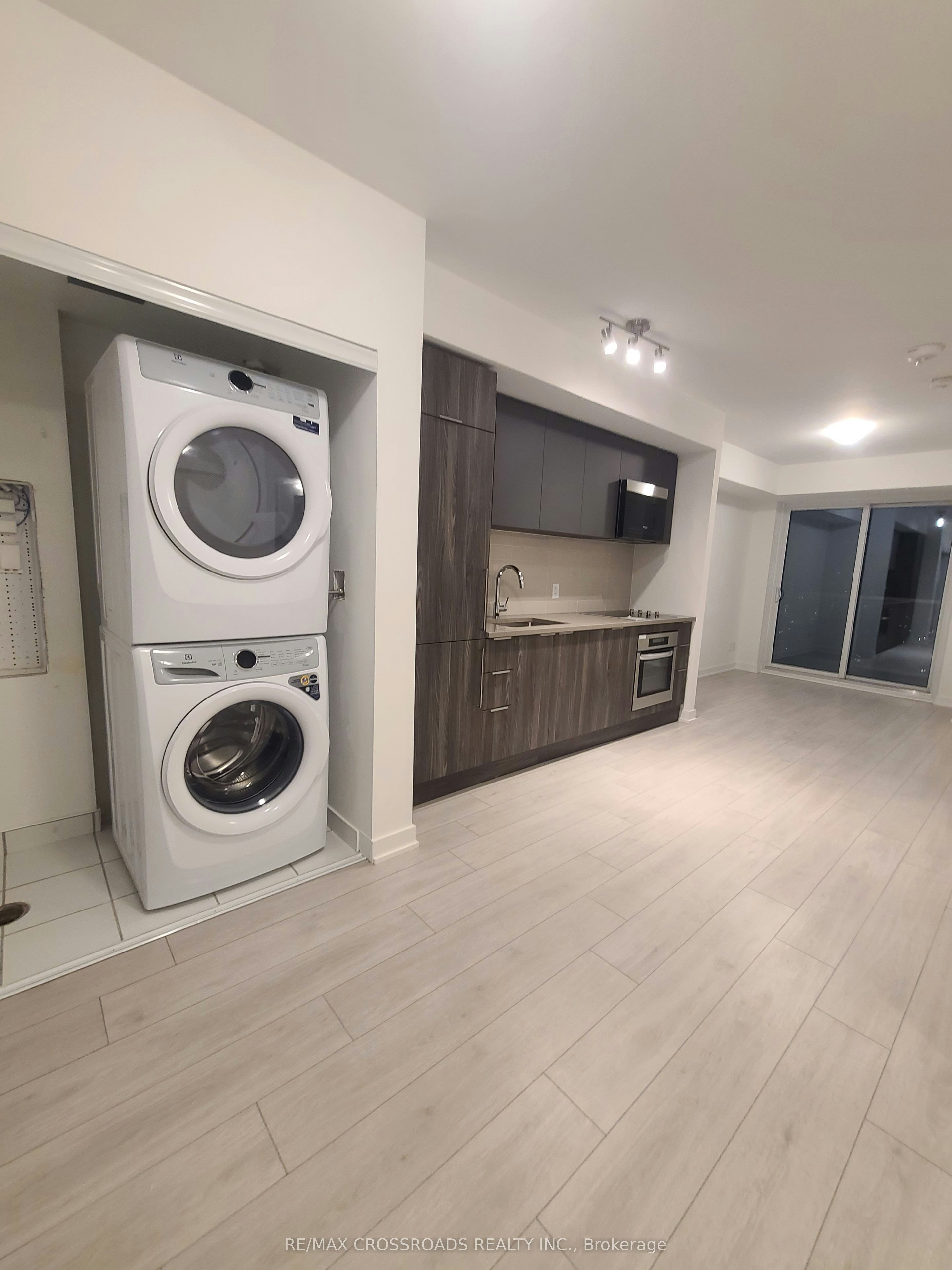 2220-2031 Kennedy Road, Toronto, ON, M1T 0B8 - 6