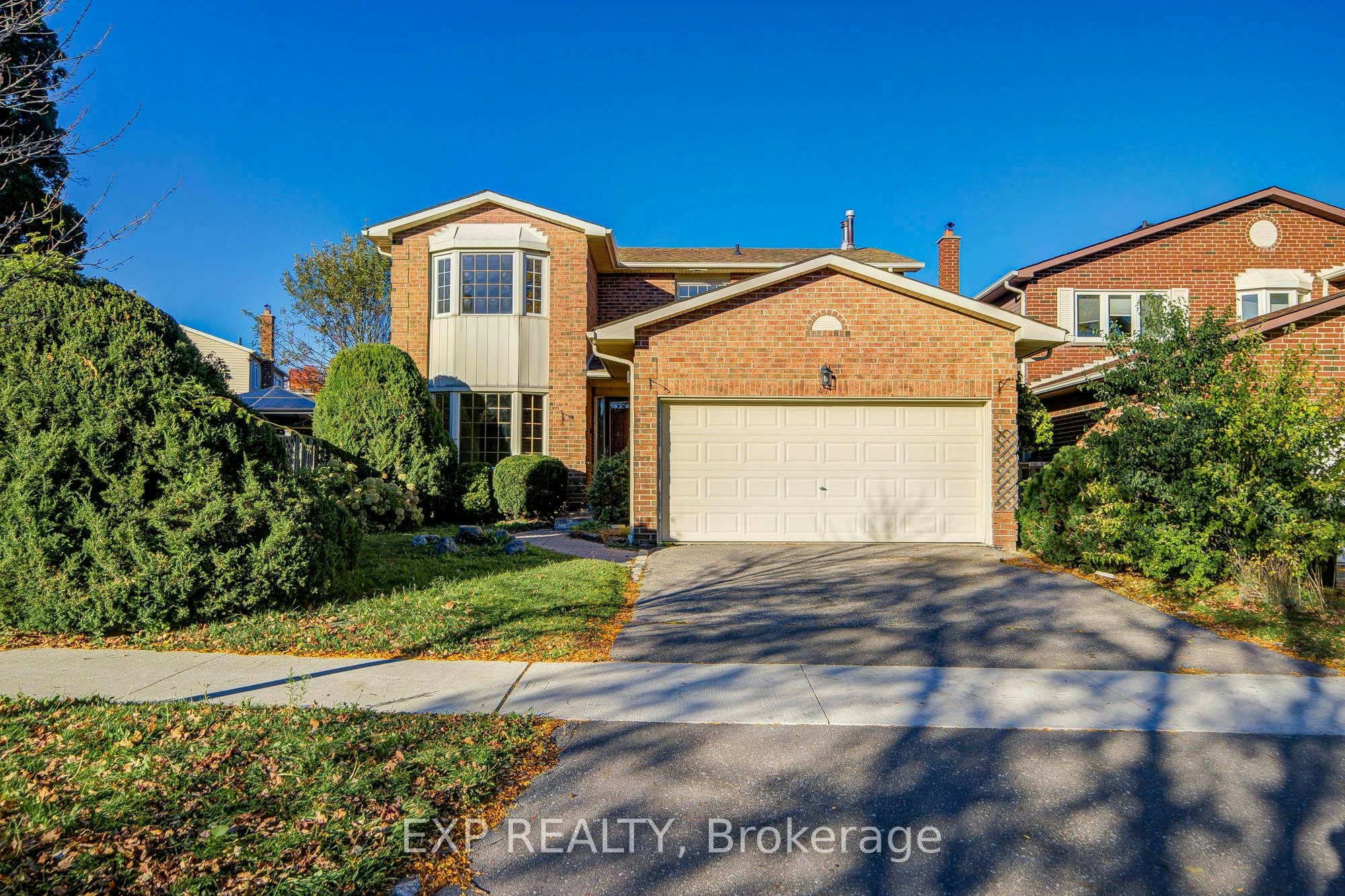 47 Longsword Drive, Toronto, ON, M1V 2Z9