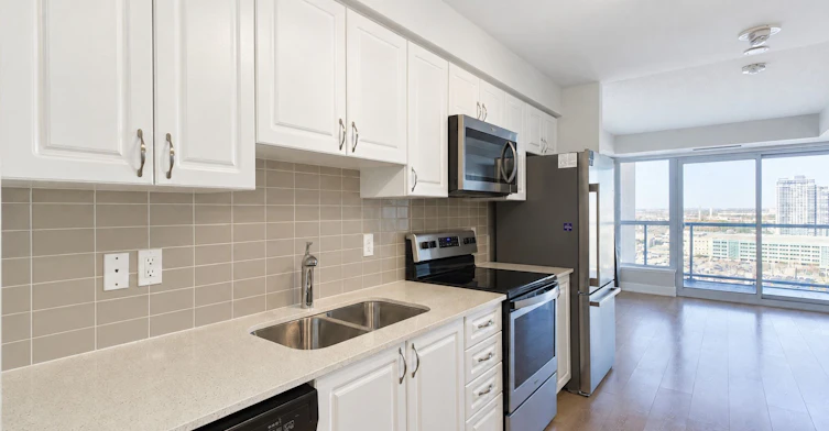 1603-1255 Bayly Street, Pickering, ON, L1W 0B6 - 6