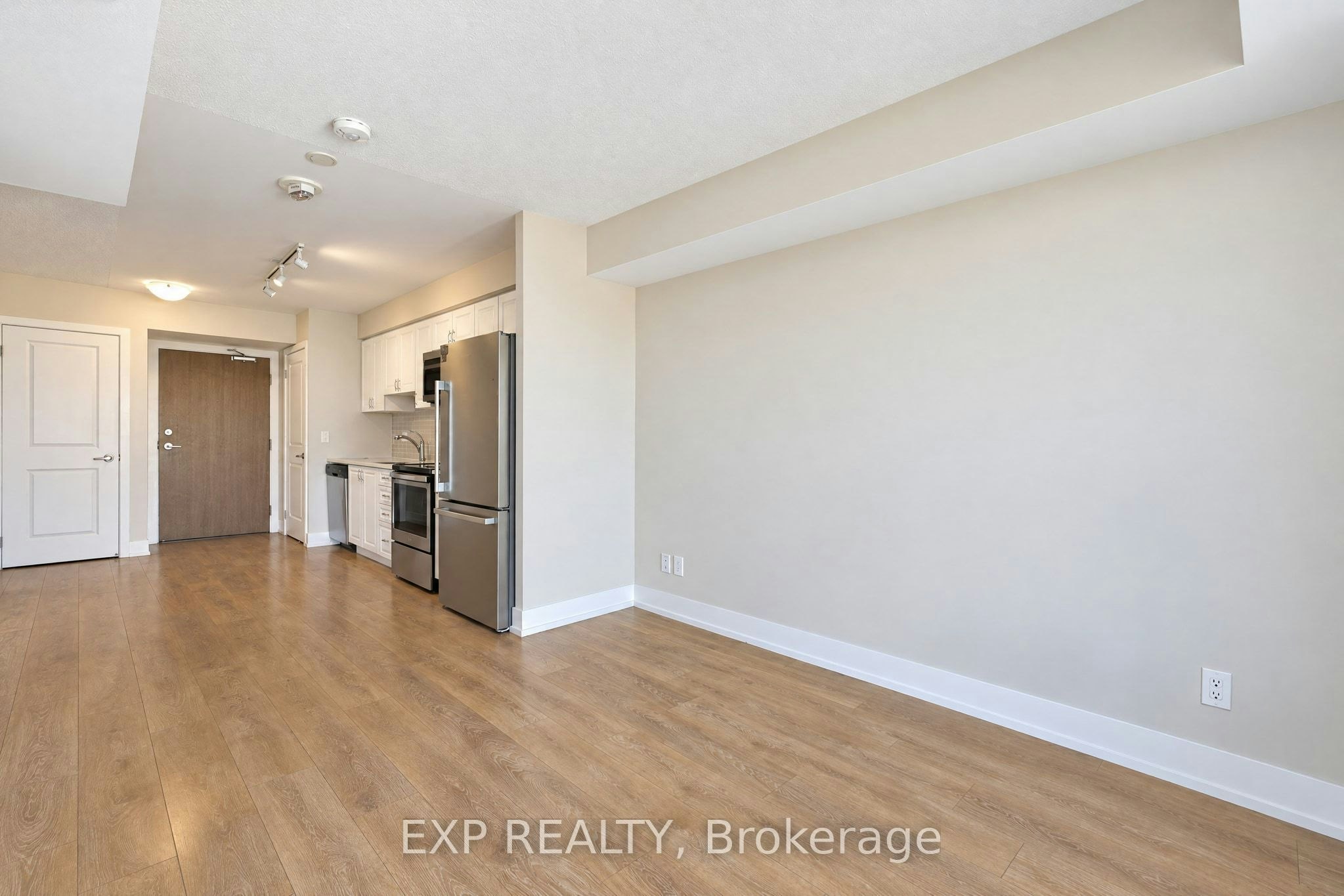 1603-1255 Bayly Street, Pickering, ON, L1W 0B6 - 4