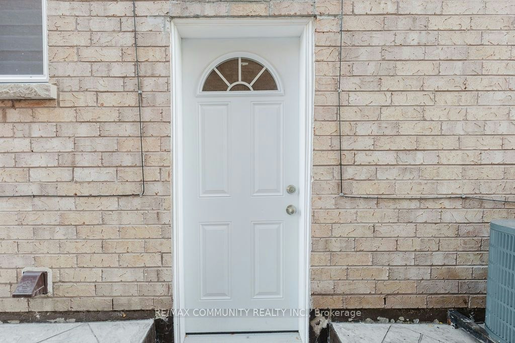 Basement-14 Weaver Drive, Toronto, ON, M1X 1V2 - 5