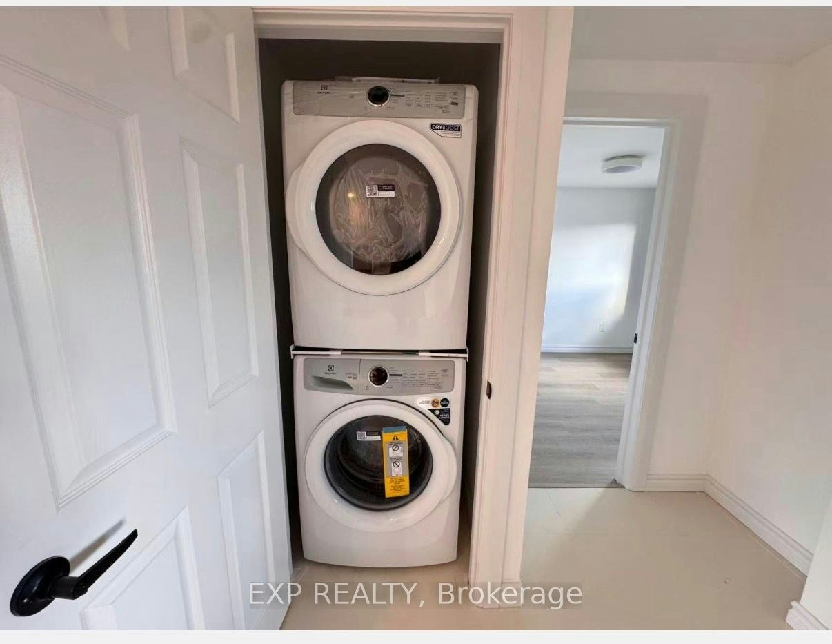 2nd Floor-15 Neddie Drive, Toronto, ON, M1T 2S9 - 8
