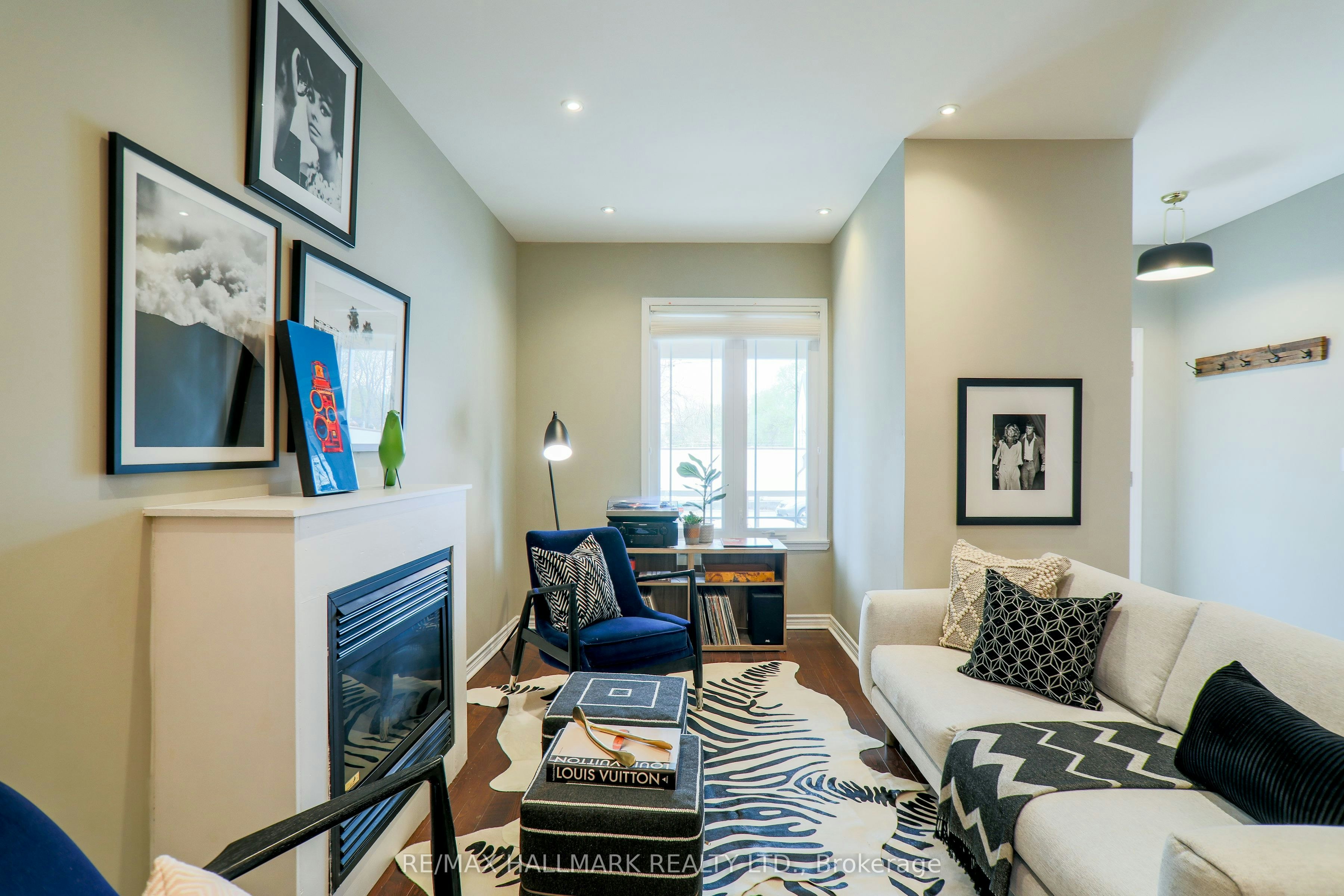 451 Jones Avenue, Toronto, ON, M4J 3G7 - 7