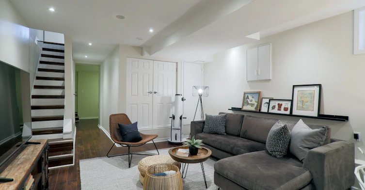 451 Jones Avenue, Toronto, ON, M4J 3G7 - 31