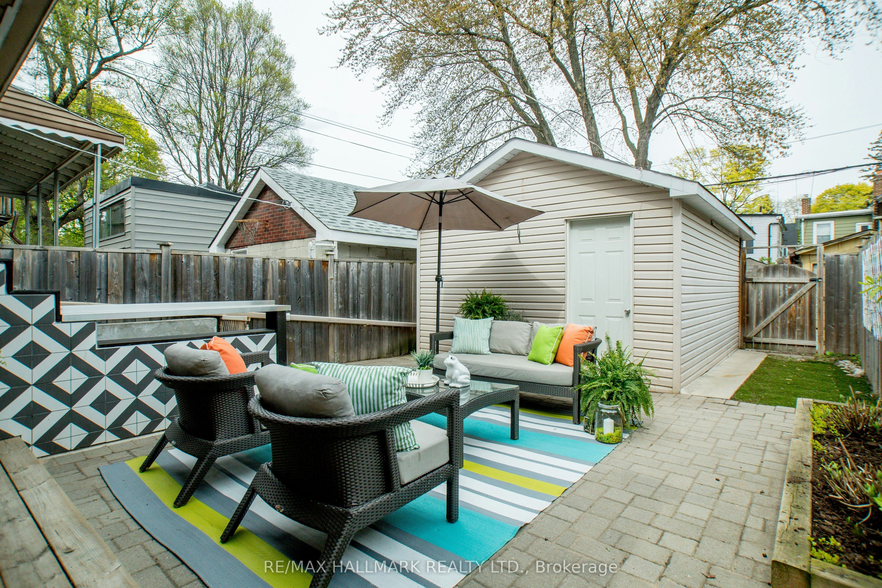 451 Jones Avenue, Toronto, ON, M4J 3G7 - 38