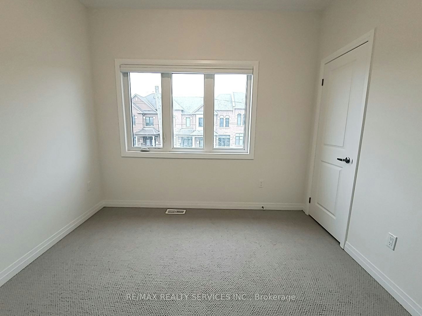 225 Coronation Road, Whitby, ON, L1P 0H7 - 22
