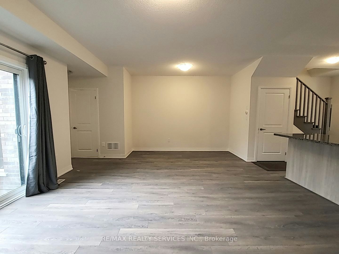 225 Coronation Road, Whitby, ON, L1P 0H7 - 9