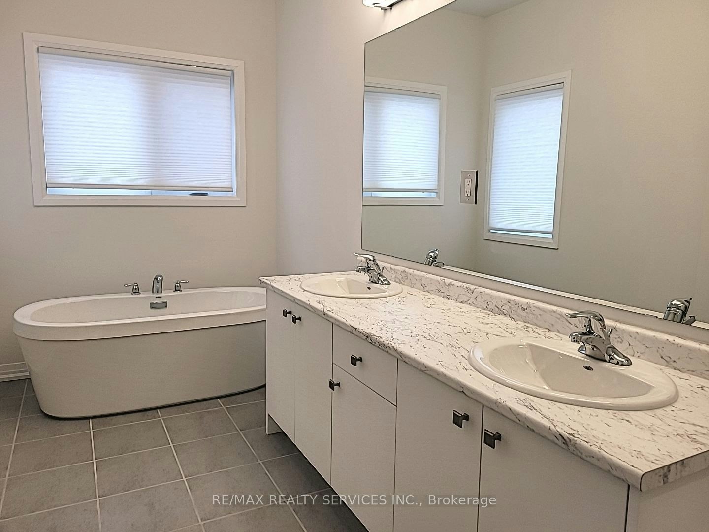 225 Coronation Road, Whitby, ON, L1P 0H7 - 15