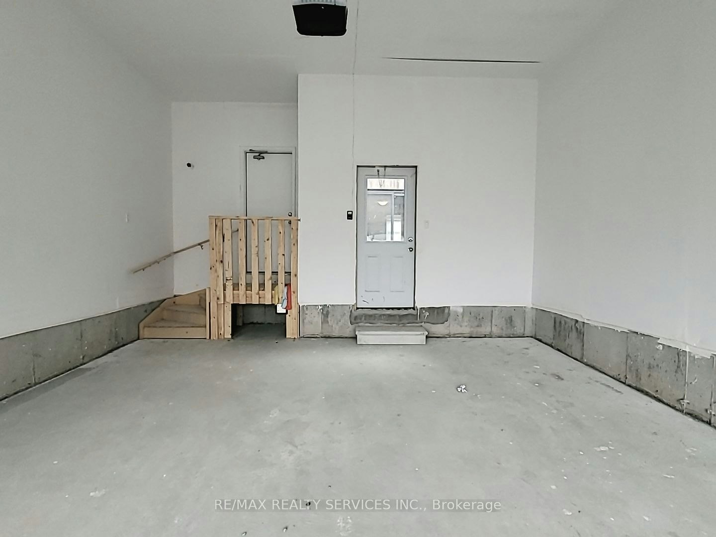 225 Coronation Road, Whitby, ON, L1P 0H7 - 28