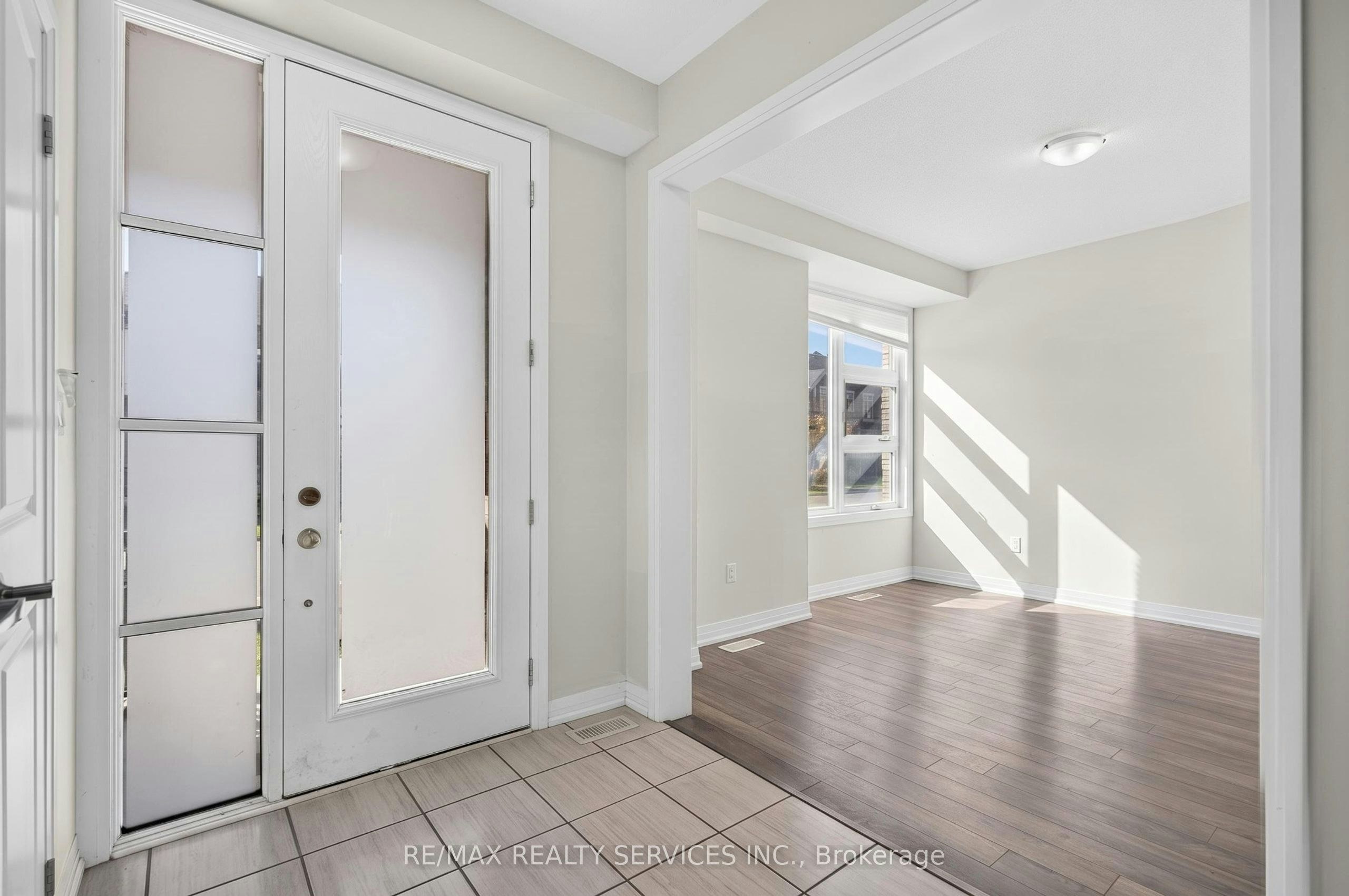 225 Coronation Road, Whitby, ON, L1P 0H7 - 4