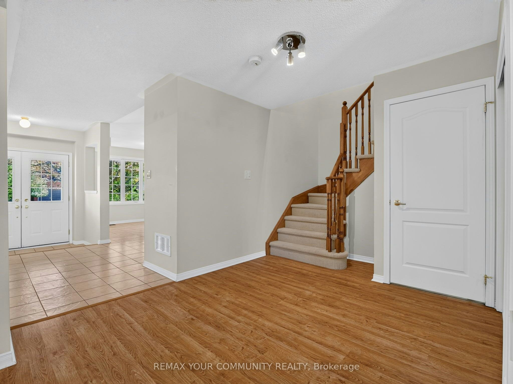 265 Sprucewood Crescent, Clarington, ON, L1C 0G6 - 24