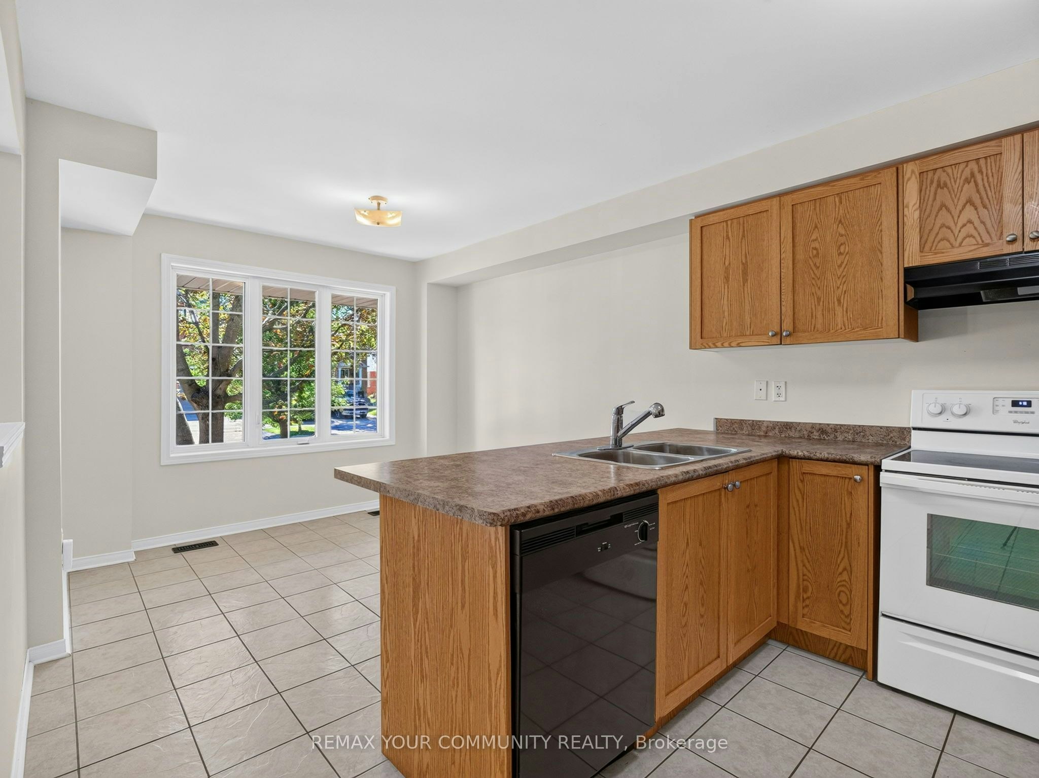 265 Sprucewood Crescent, Clarington, ON, L1C 0G6 - 16