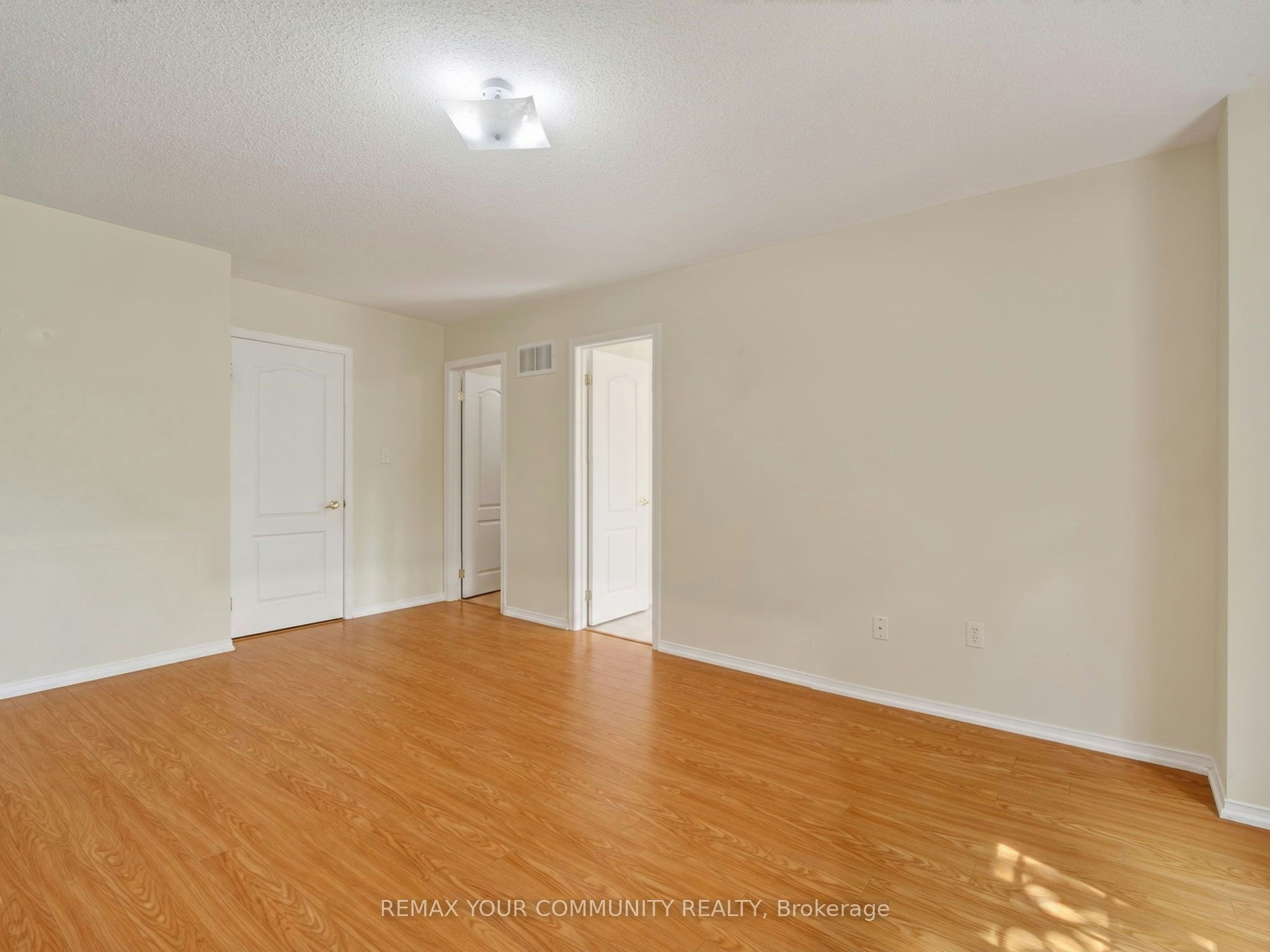 265 Sprucewood Crescent, Clarington, ON, L1C 0G6 - 32