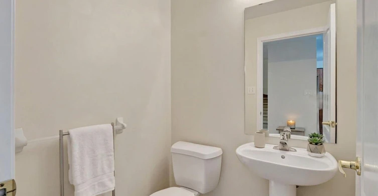 265 Sprucewood Crescent, Clarington, ON, L1C 0G6 - 8