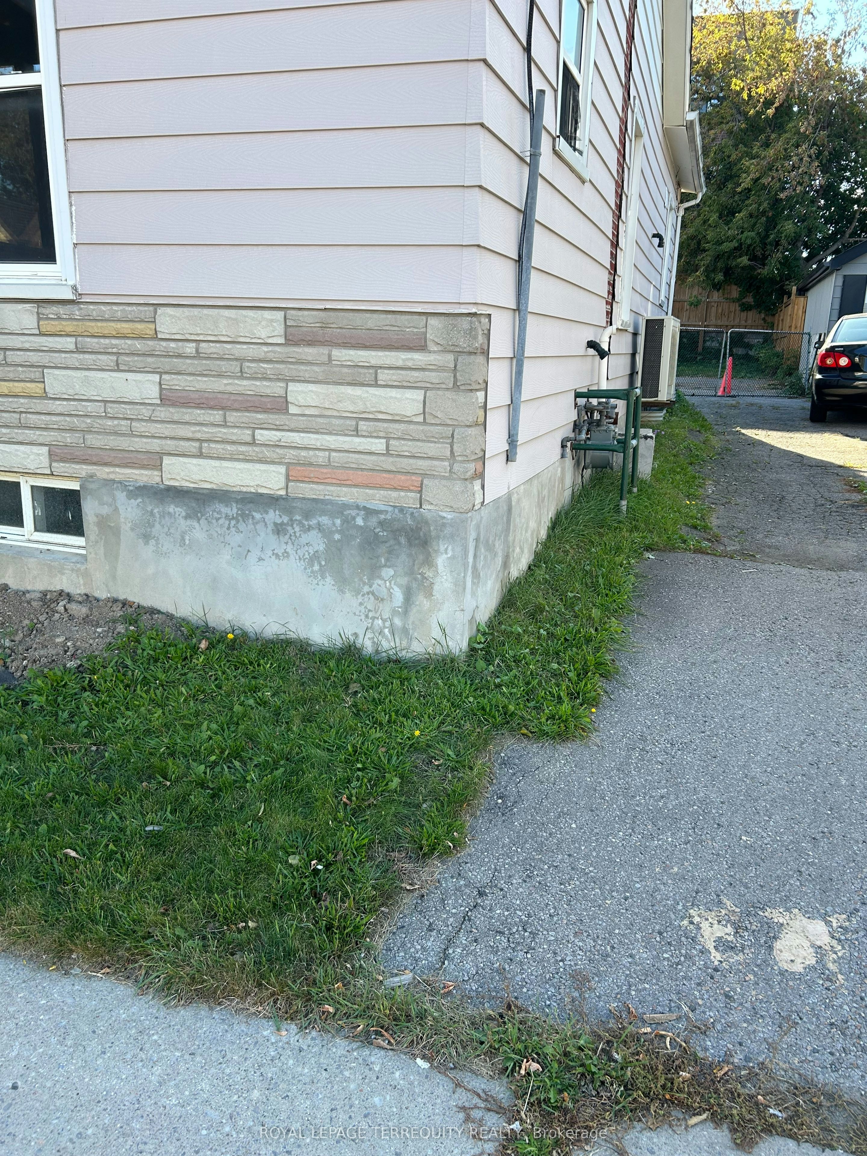 292 Celina Street, Oshawa, ON, L1H 4P1 - 41