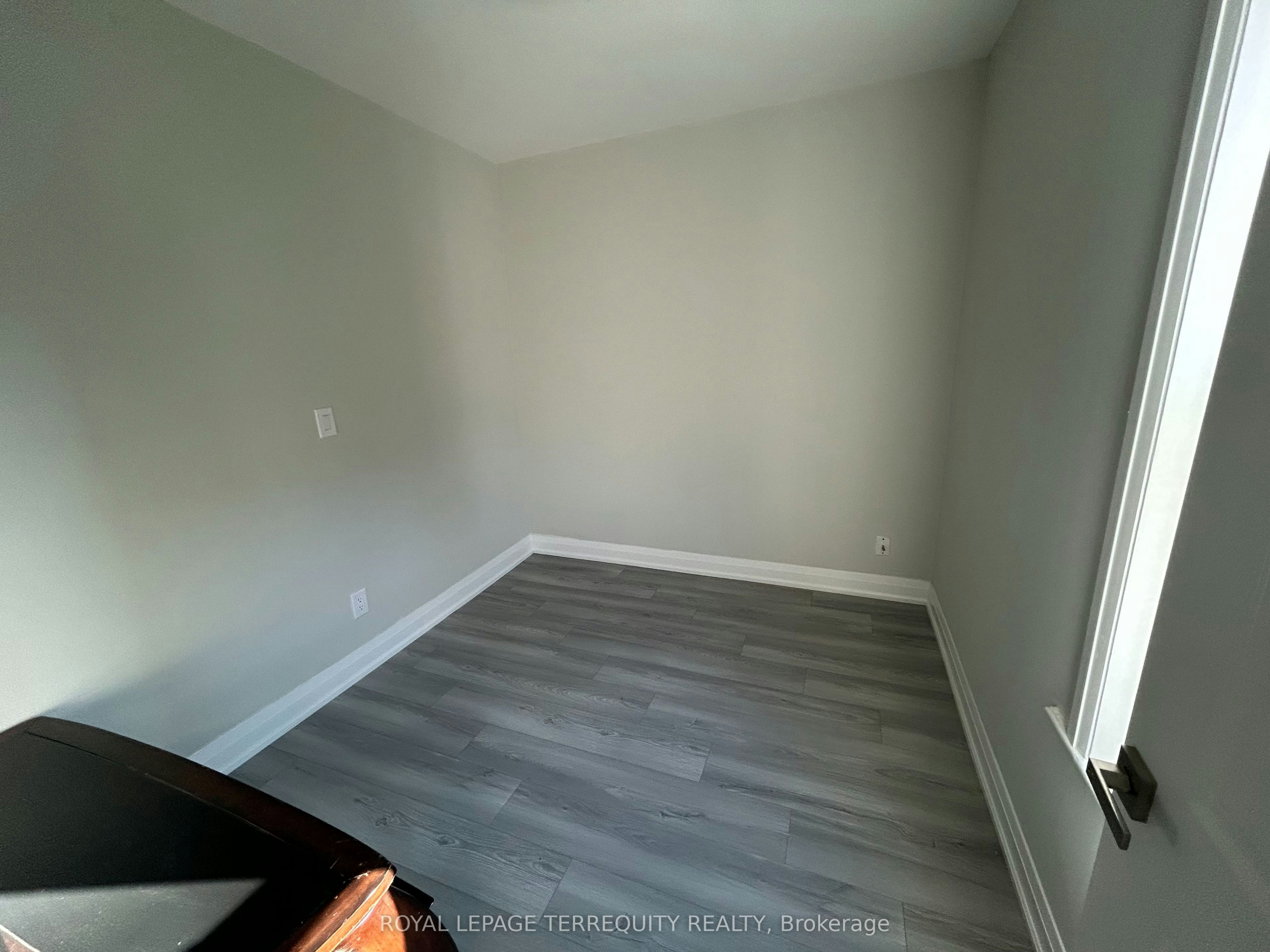 292 Celina Street, Oshawa, ON, L1H 4P1 - 31