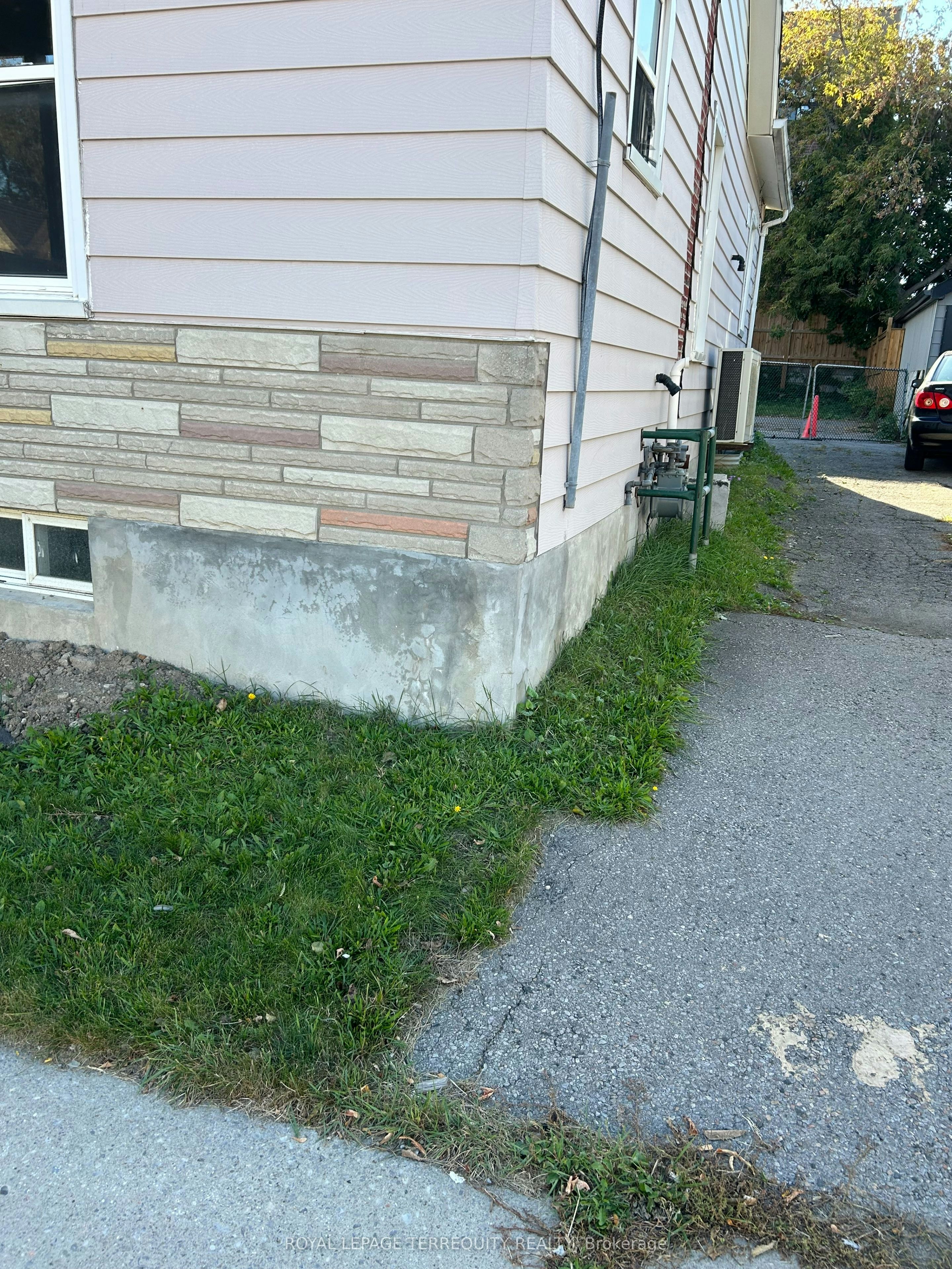 292 Celina Street, Oshawa, ON, L1H 4P1 - 40