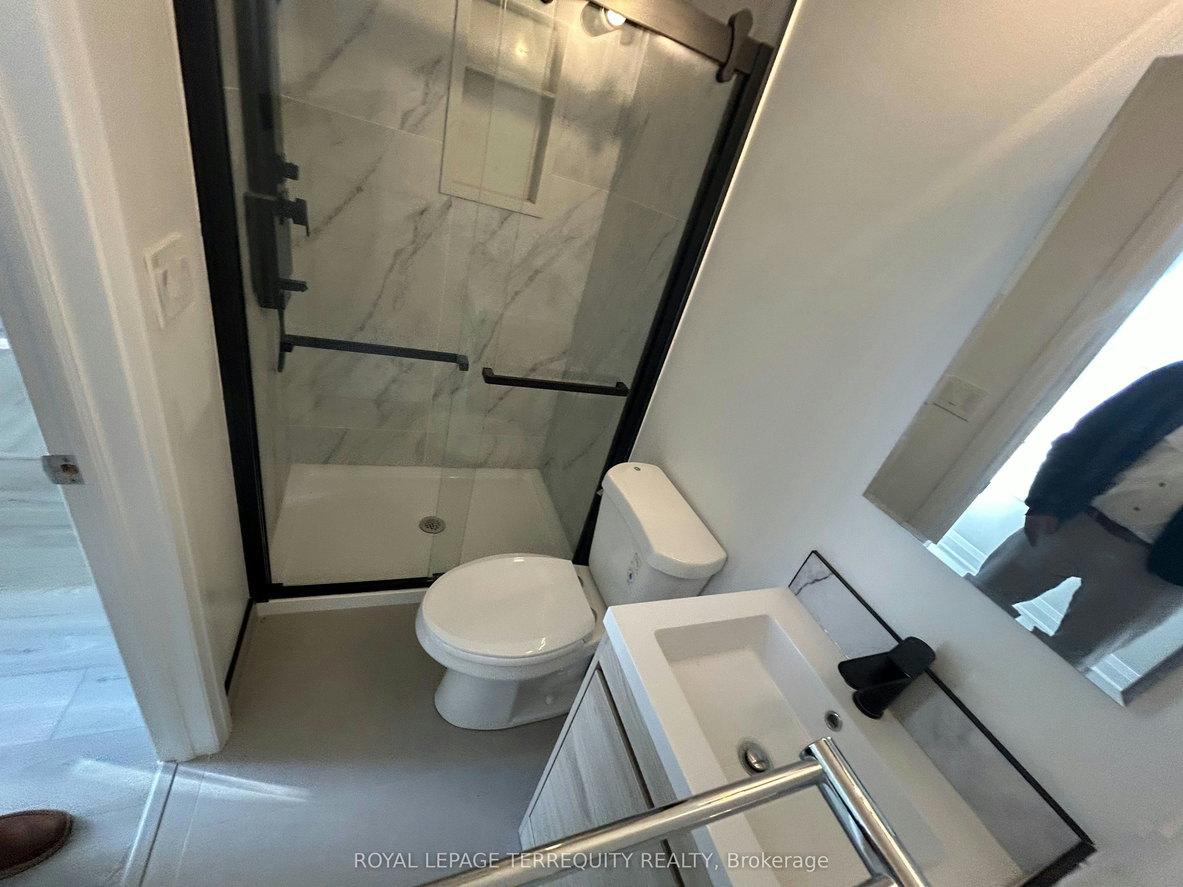 292 Celina Street, Oshawa, ON, L1H 4P1 - 33