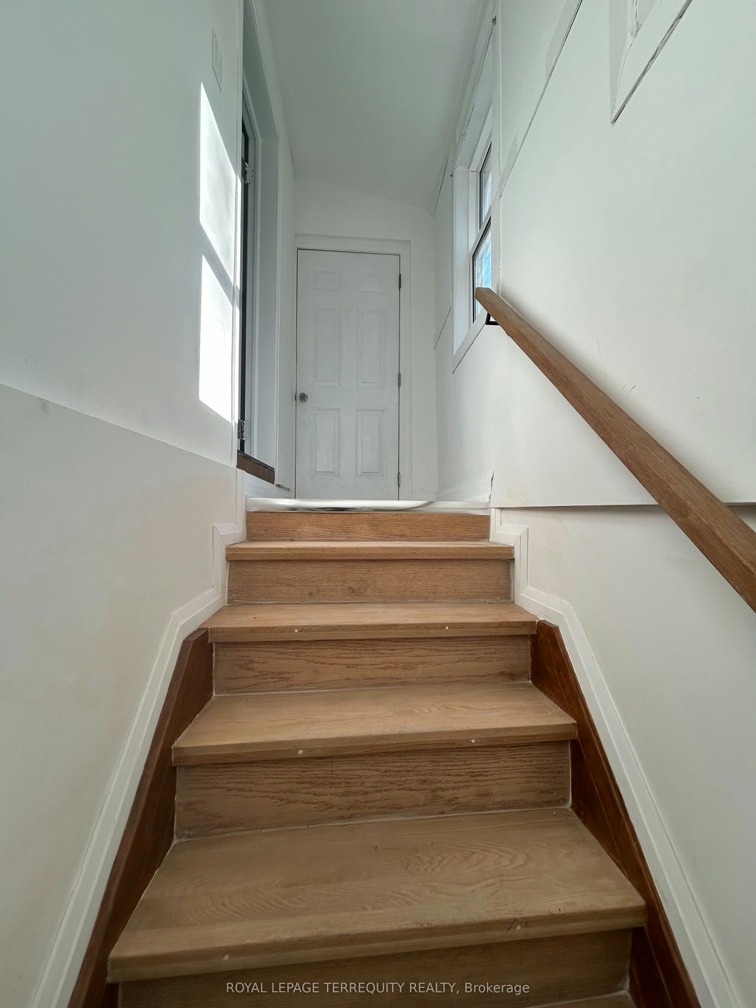292 Celina Street, Oshawa, ON, L1H 4P1 - 25