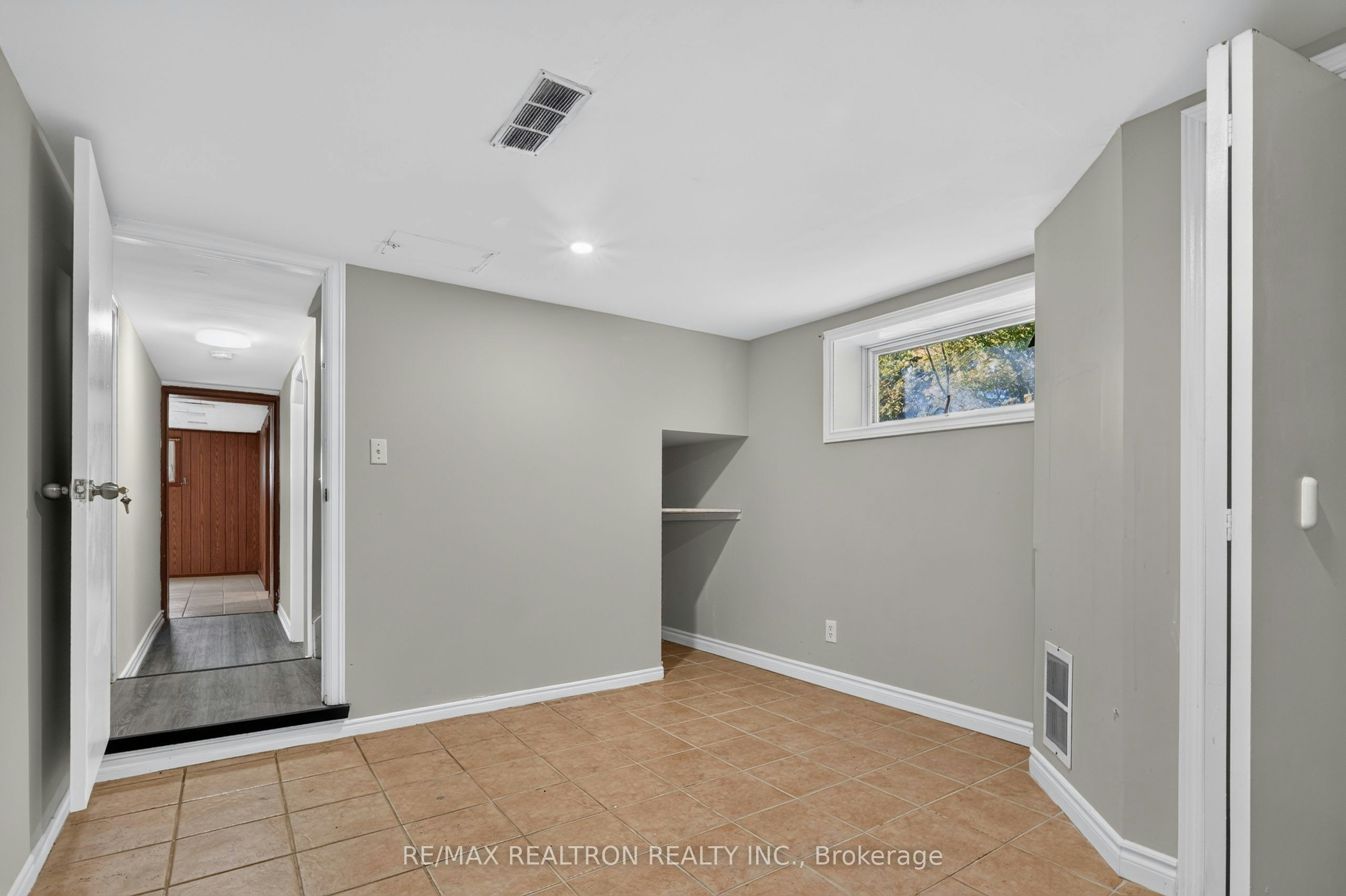 Basement-20 West Hill Drive, Toronto, ON, M1E 3T5 - 18