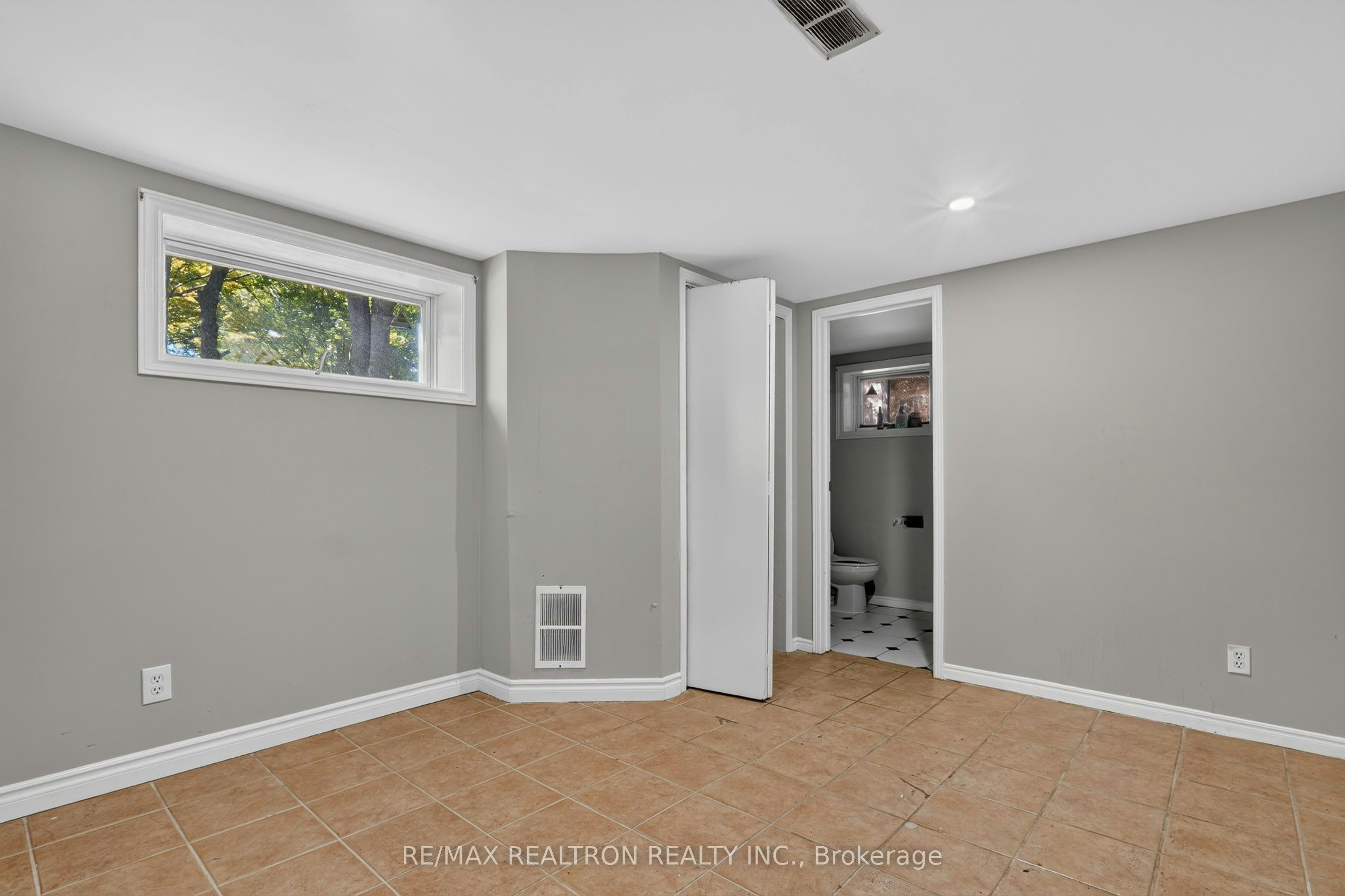 Basement-20 West Hill Drive, Toronto, ON, M1E 3T5 - 19