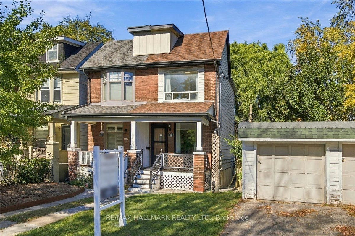 44 Baltic Avenue, Toronto, ON, M4J 1S2