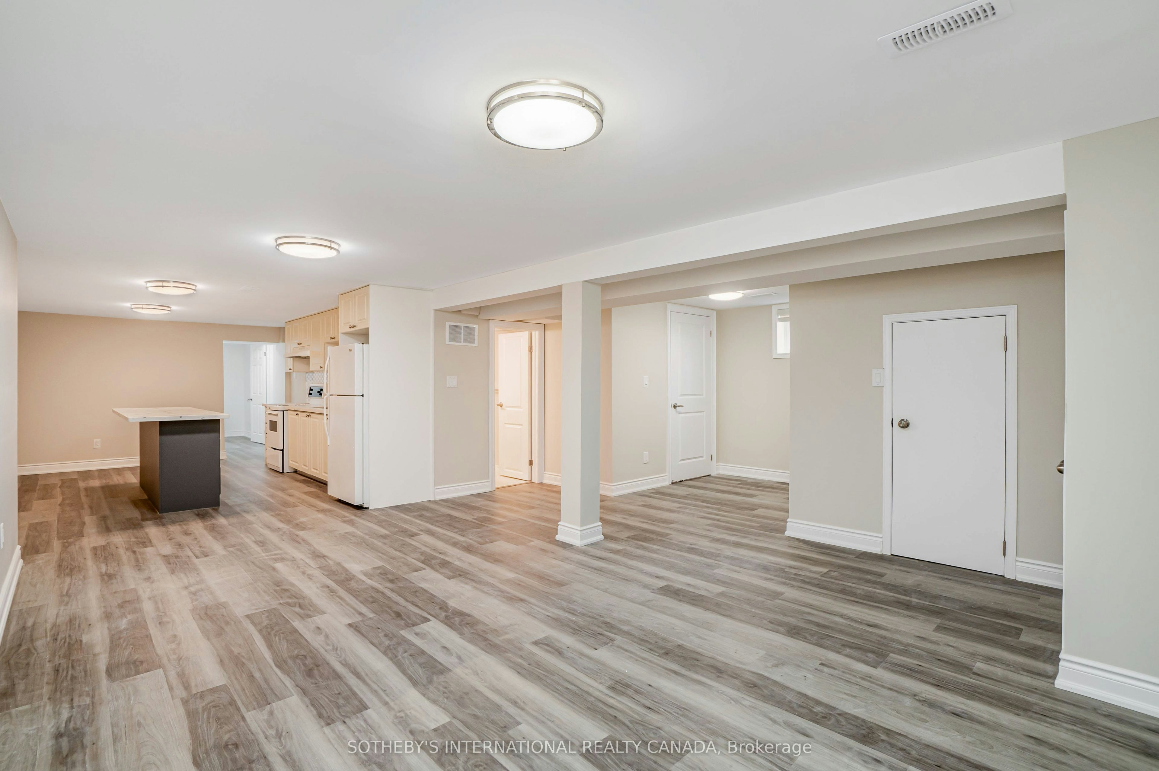 50 Ravenview Drive, Toronto, ON, M1E 3M1 - 16