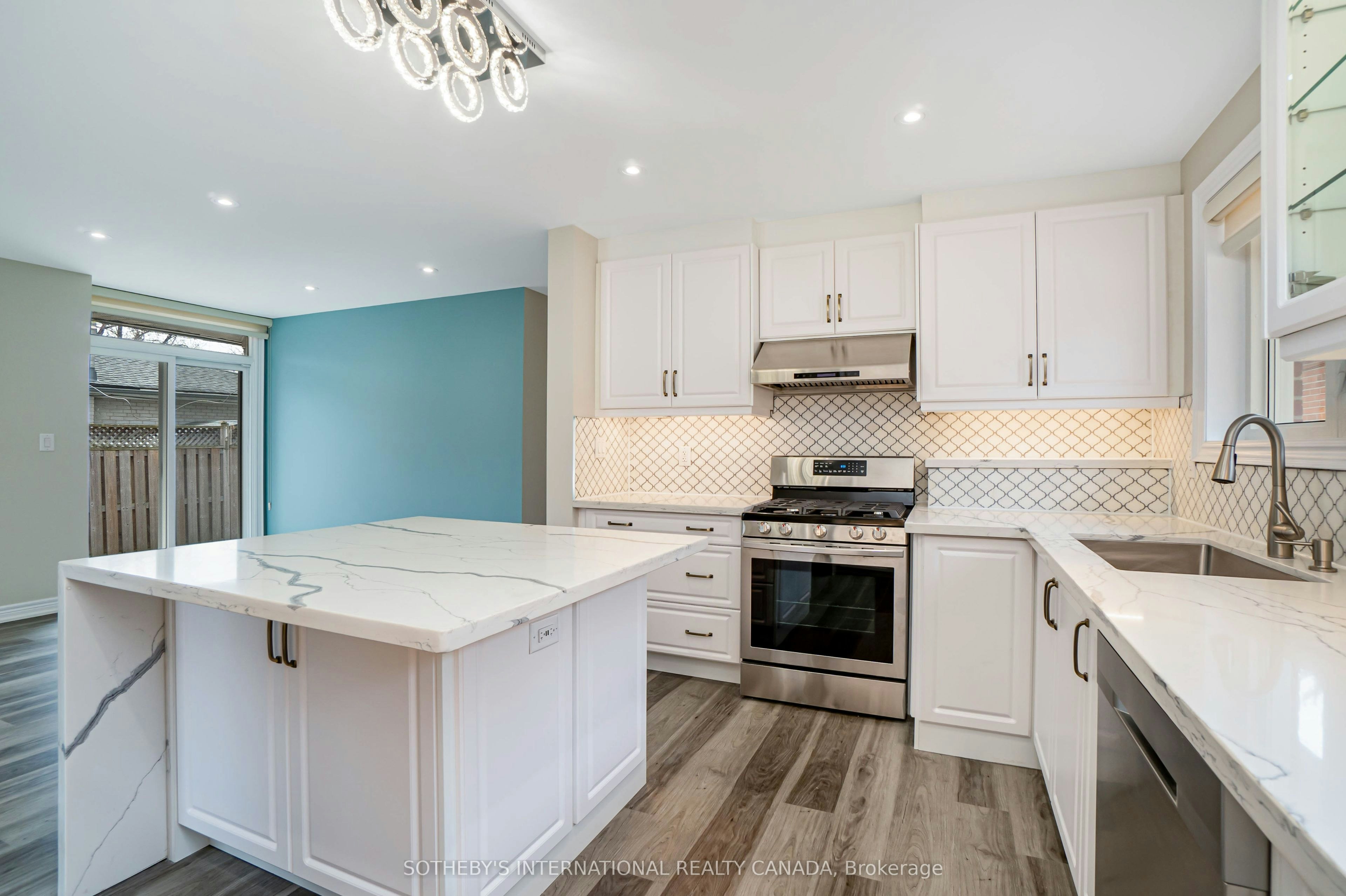 50 Ravenview Drive, Toronto, ON, M1E 3M1 - 7