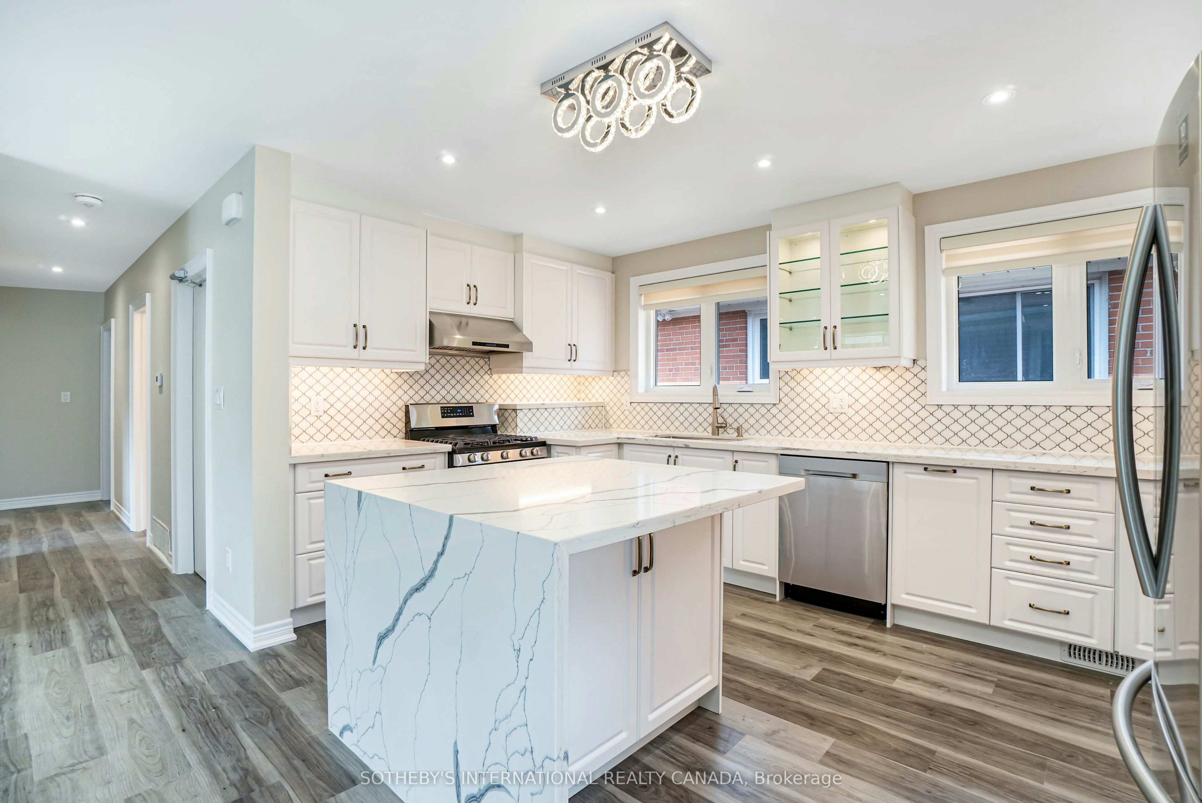 50 Ravenview Drive, Toronto, ON, M1E 3M1 - 6