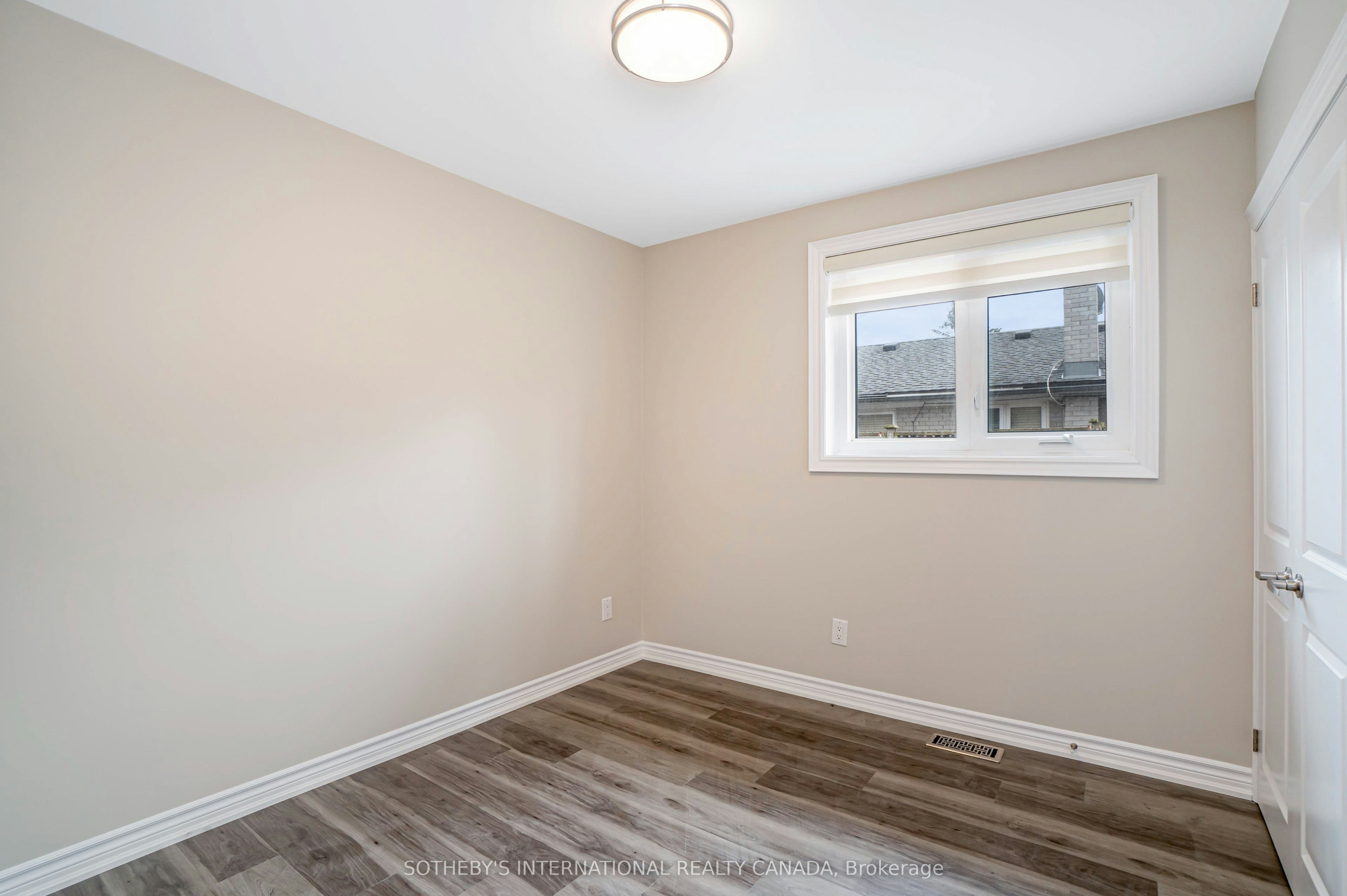 50 Ravenview Drive, Toronto, ON, M1E 3M1 - 13