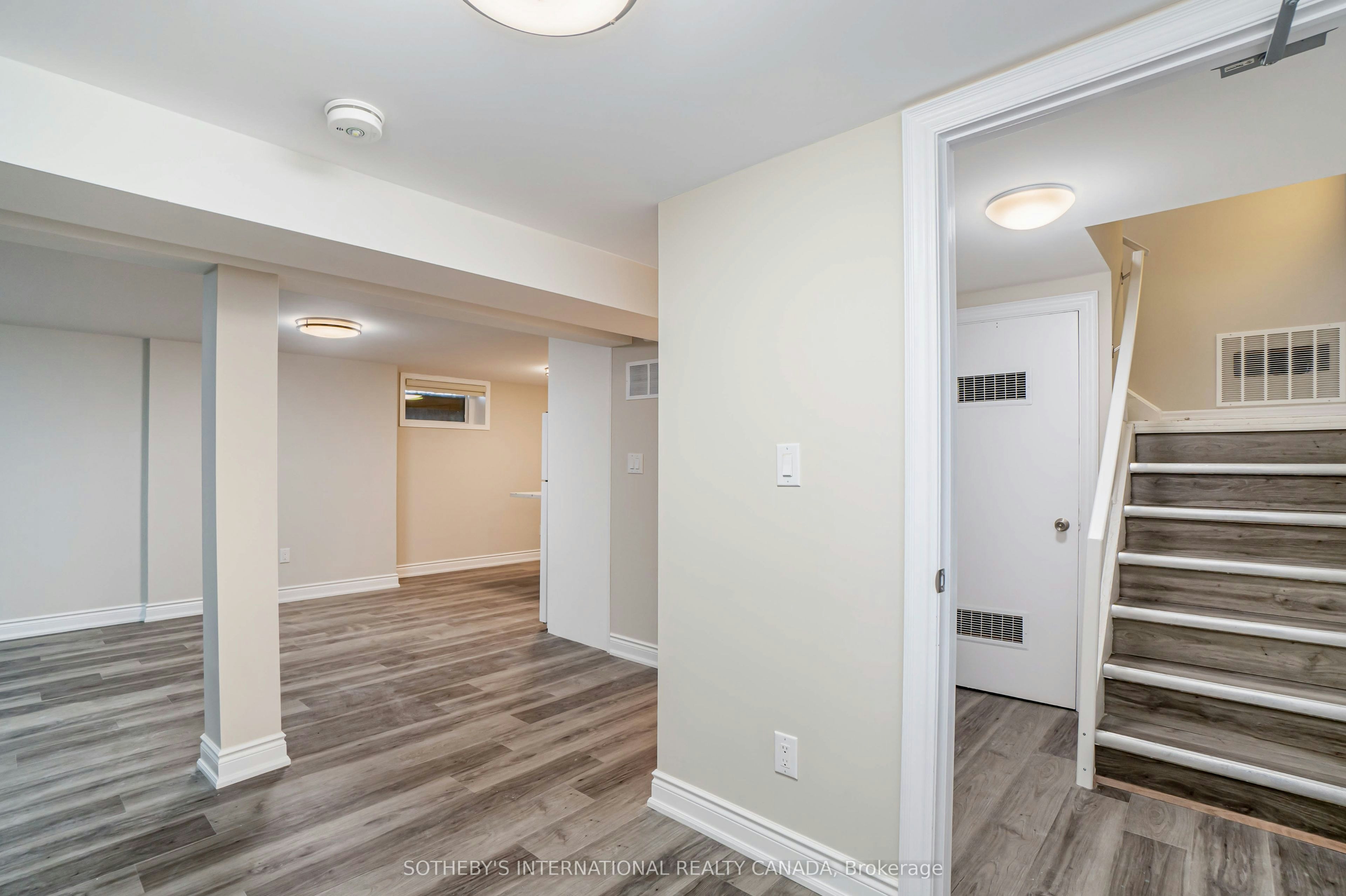 50 Ravenview Drive, Toronto, ON, M1E 3M1 - 15