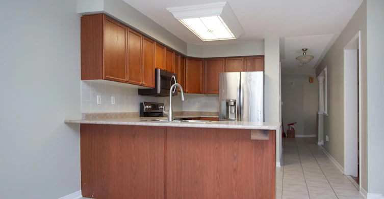 Upper Unit-75 Millburn Drive, Clarington, ON, L1C 5L6 - 13