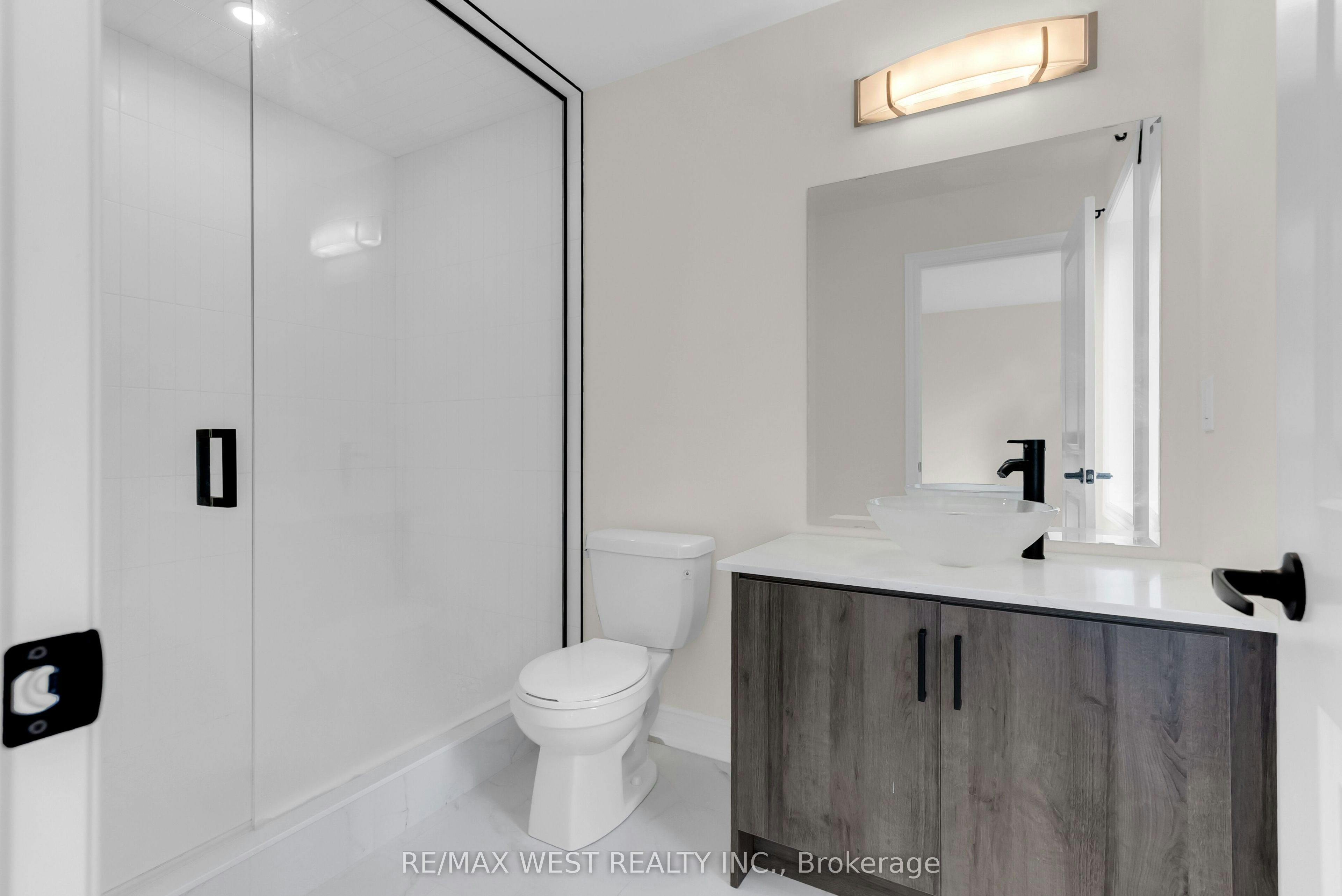 131 Guelph Street, Oshawa, ON, L1H 6H8 - 25