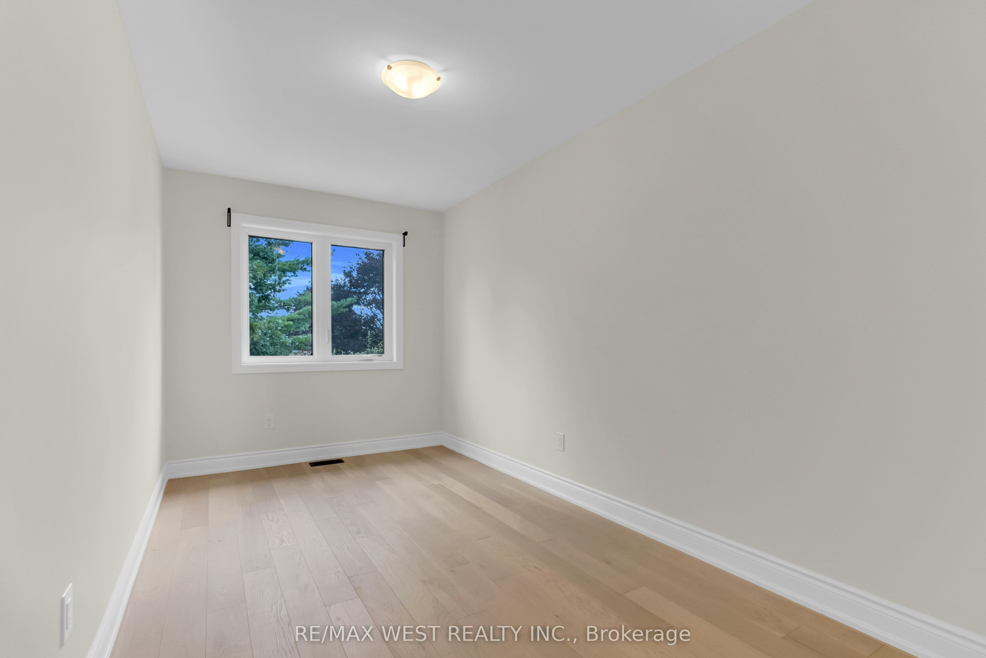 131 Guelph Street, Oshawa, ON, L1H 6H8 - 32