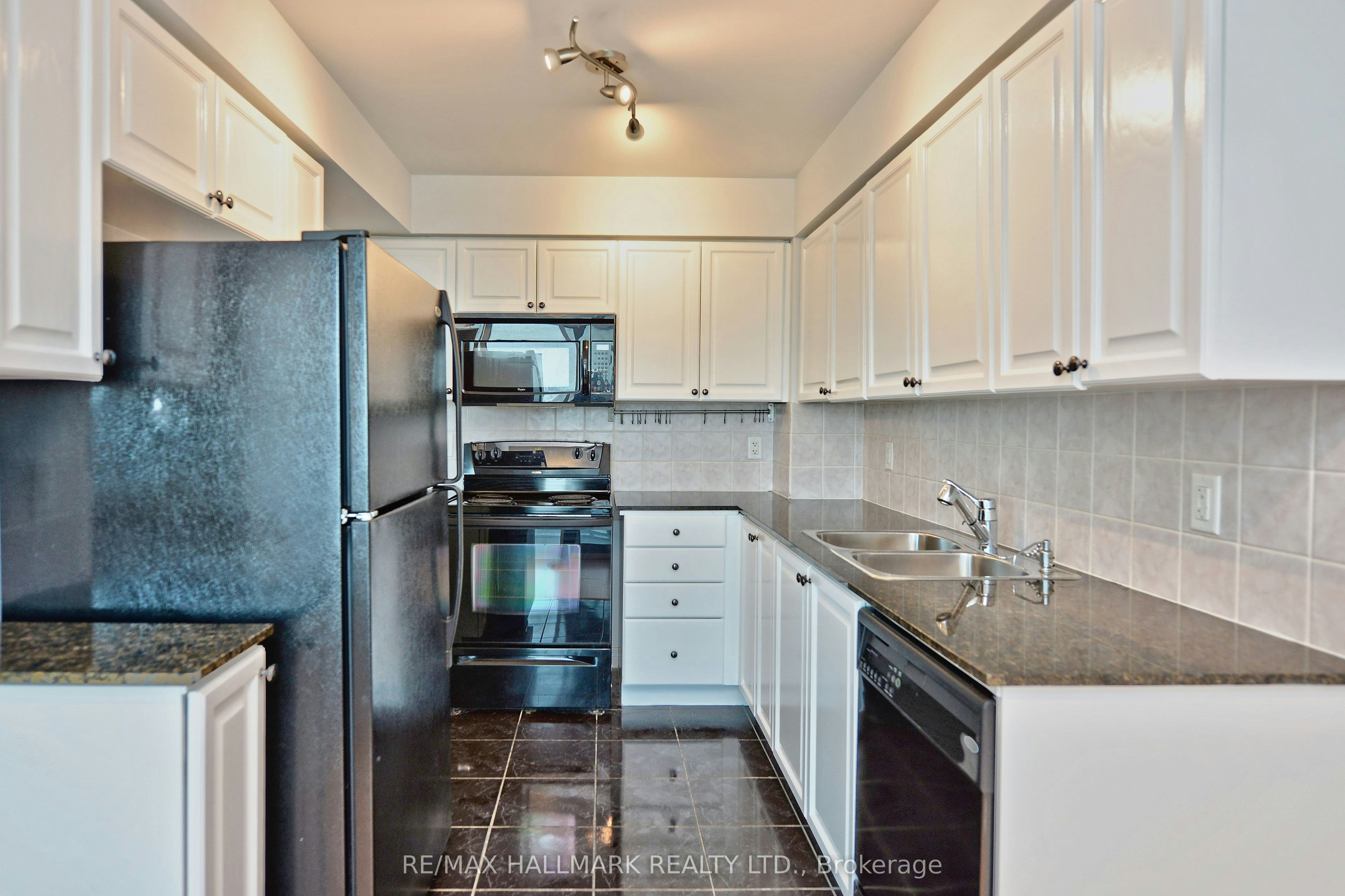 2115-83 Borough Drive, Toronto, ON, M1P 5E4 - 6