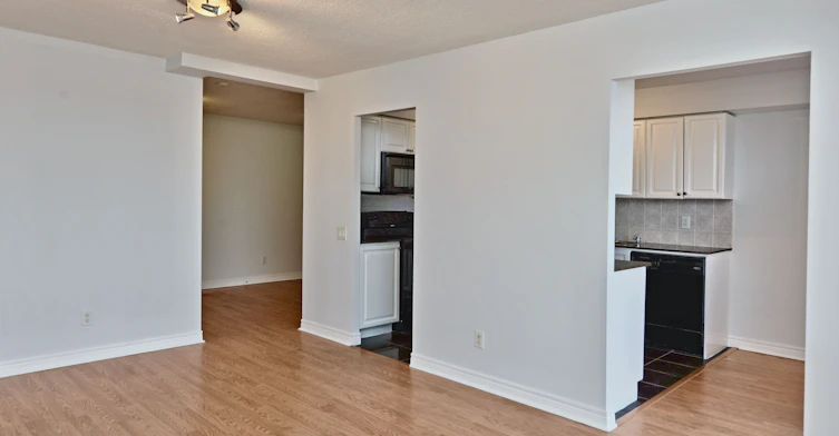 2115-83 Borough Drive, Toronto, ON, M1P 5E4 - 9