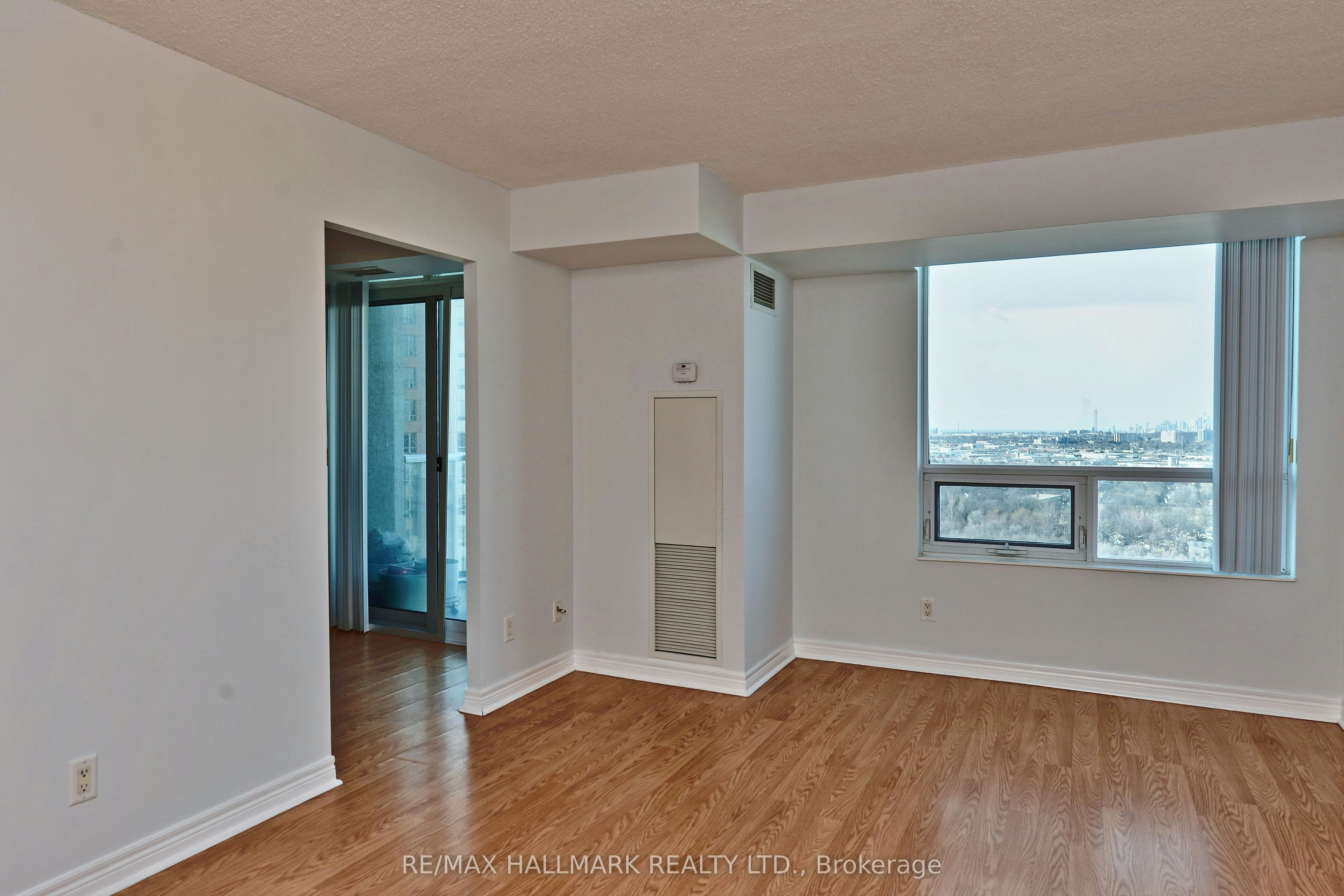 2115-83 Borough Drive, Toronto, ON, M1P 5E4 - 4