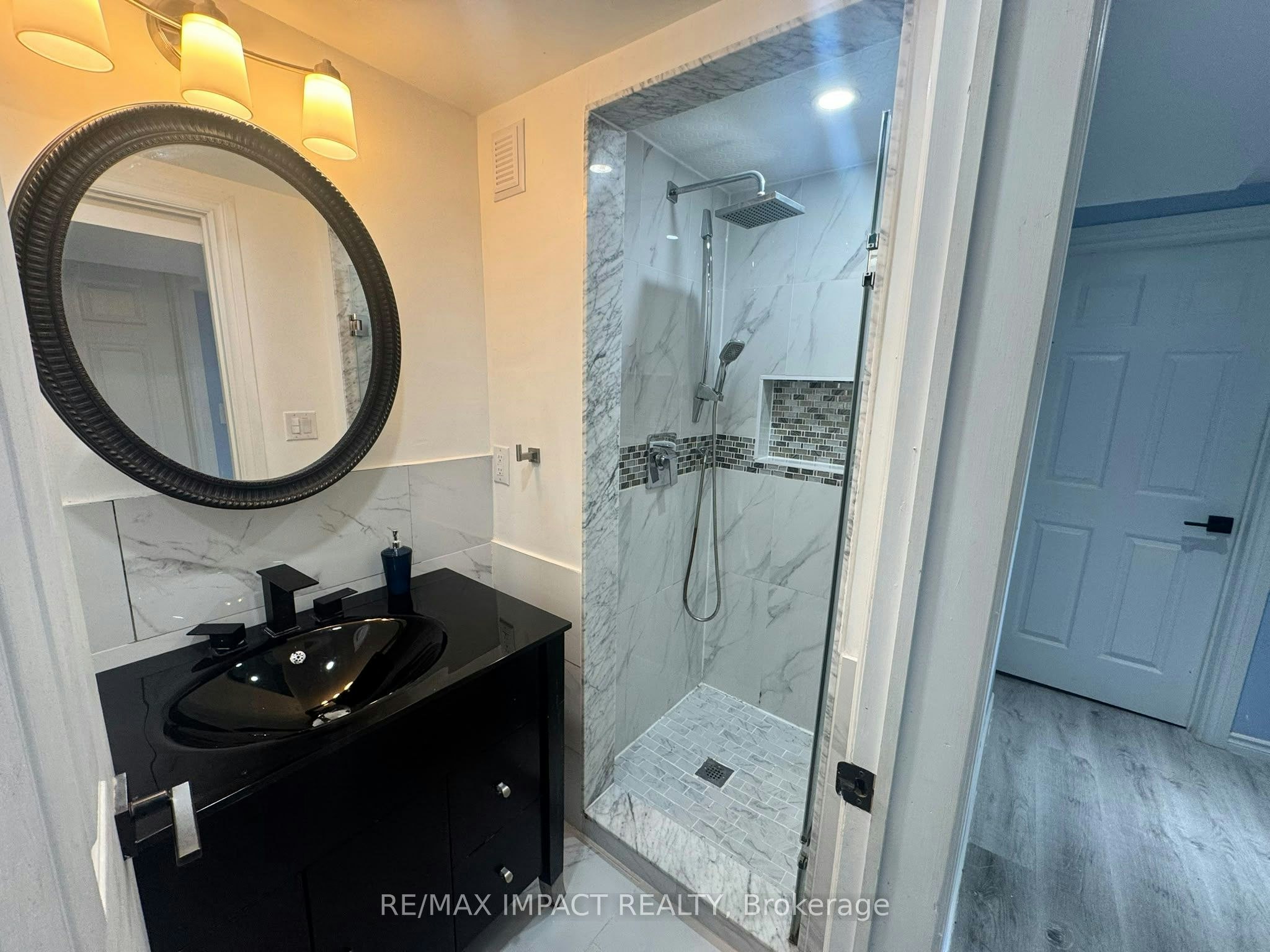 26 Beadle Drive, Ajax, ON, L1S 7P1 - 9