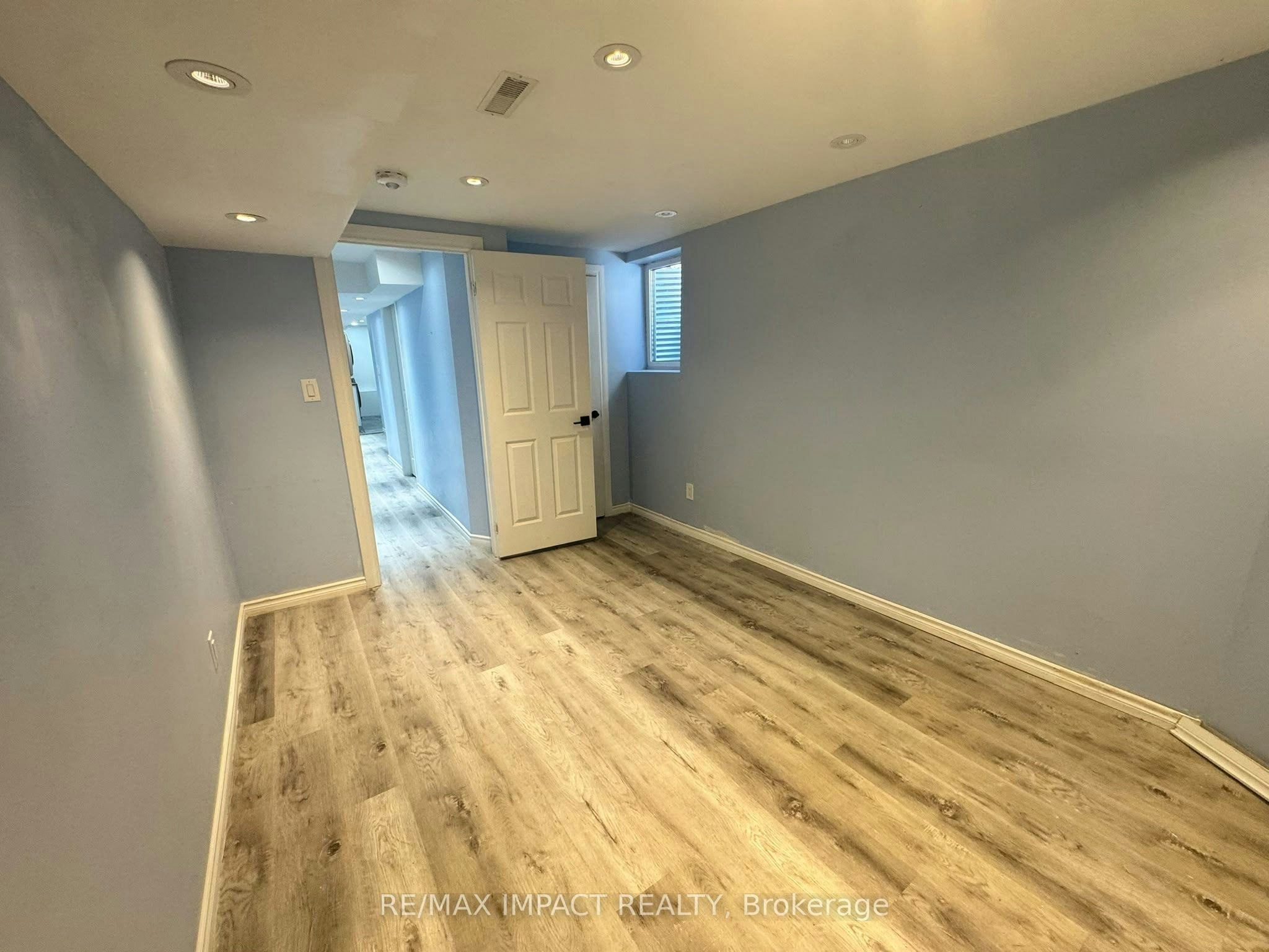 26 Beadle Drive, Ajax, ON, L1S 7P1 - 6