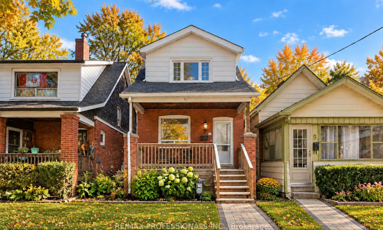 11 Bryant Avenue