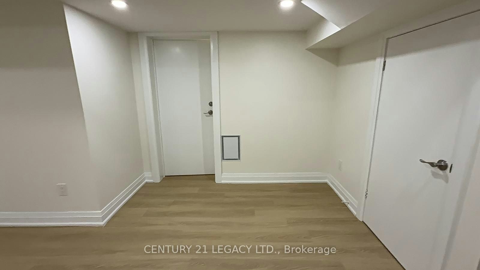 Lower-935 Catskill Drive, Oshawa, ON, L1J 8J9 - 8