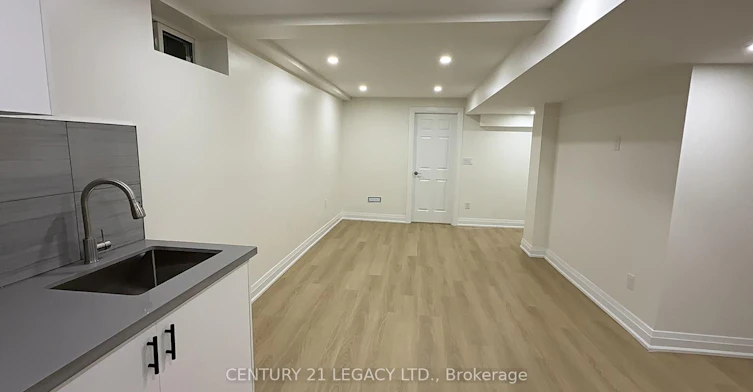 Lower-935 Catskill Drive, Oshawa, ON, L1J 8J9
