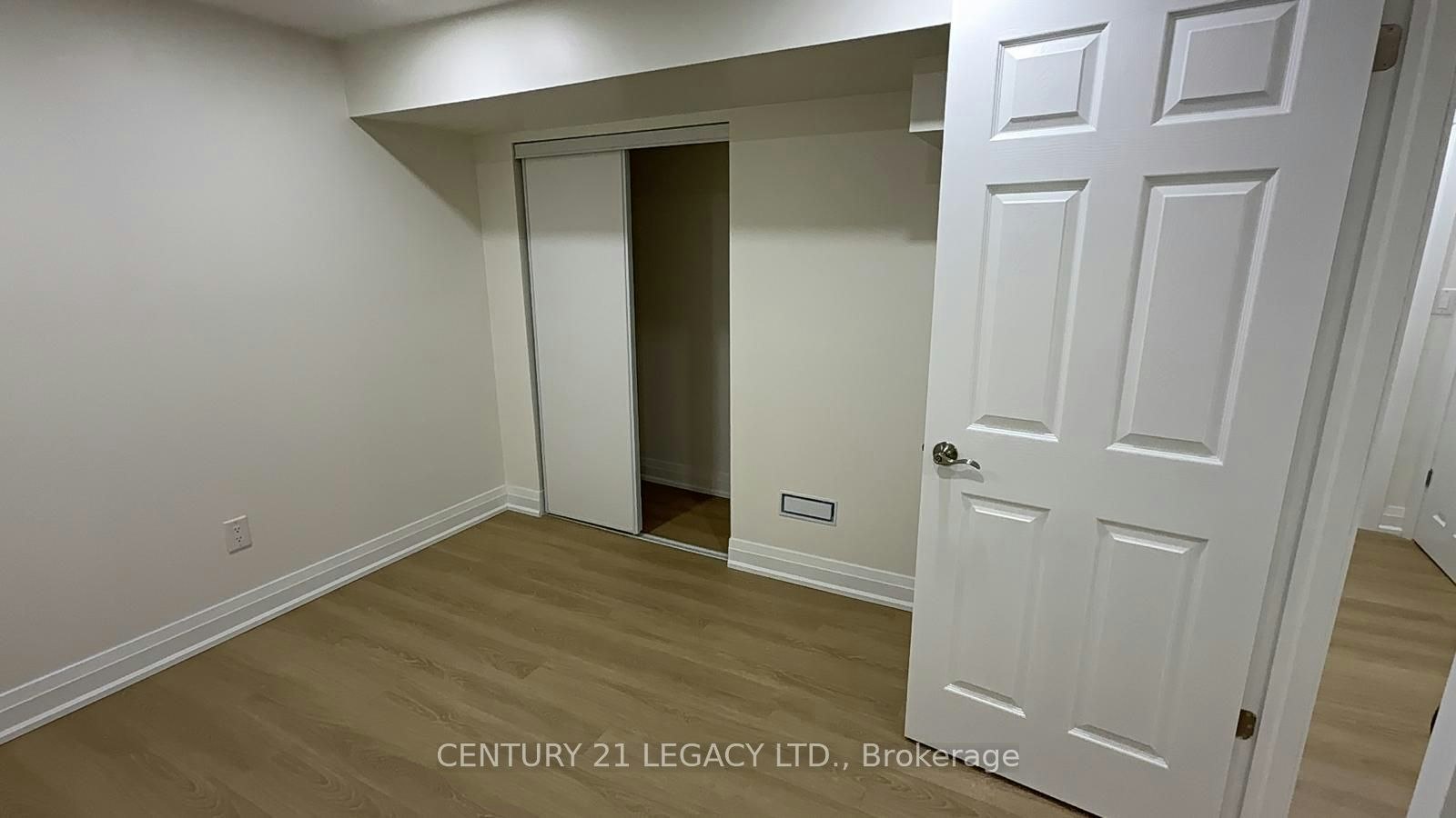 Lower-935 Catskill Drive, Oshawa, ON, L1J 8J9 - 9