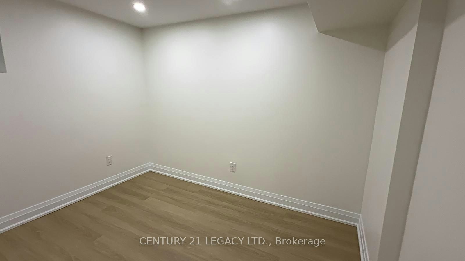 Lower-935 Catskill Drive, Oshawa, ON, L1J 8J9 - 13