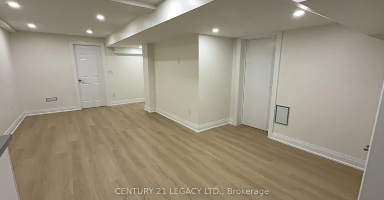 Lower-935 Catskill Drive, Oshawa, ON, L1J 8J9 - 5