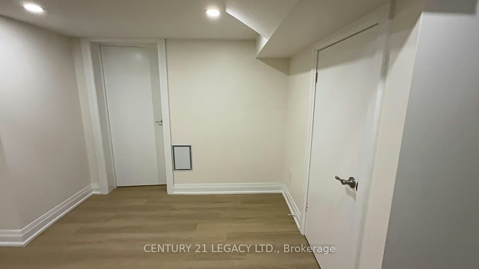 Lower-935 Catskill Drive, Oshawa, ON, L1J 8J9 - 6