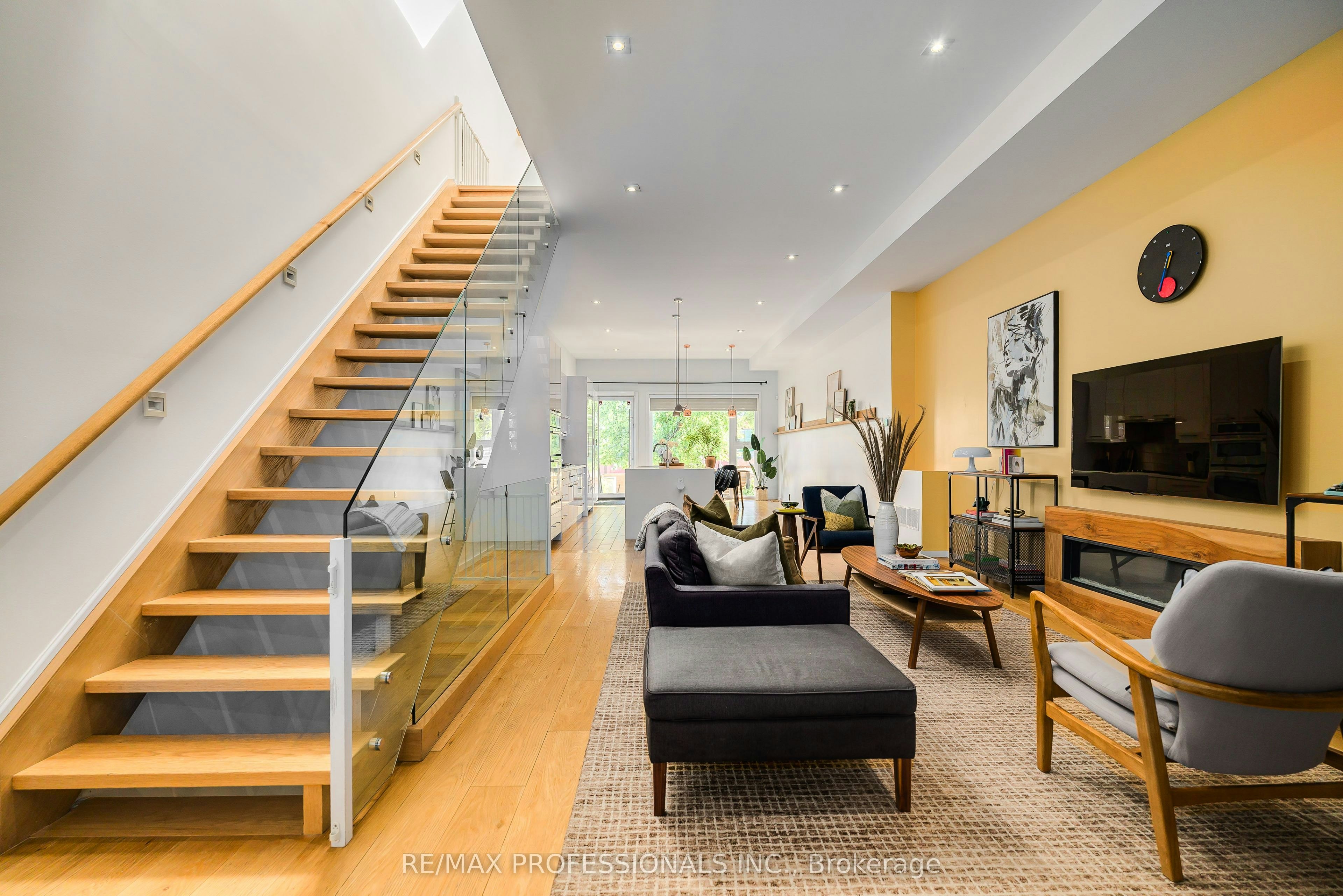 777 Eastern Avenue, Toronto, ON, M4M 1E9