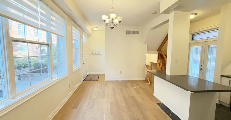 1 Fairhead Mews, Toronto, ON, M4E 3Y4 - 35