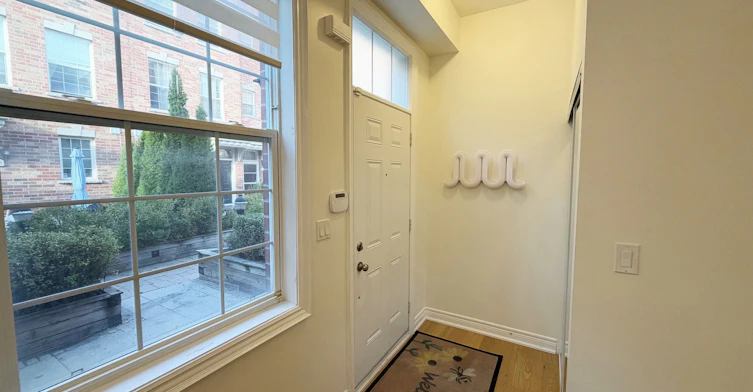 1 Fairhead Mews, Toronto, ON, M4E 3Y4 - 36